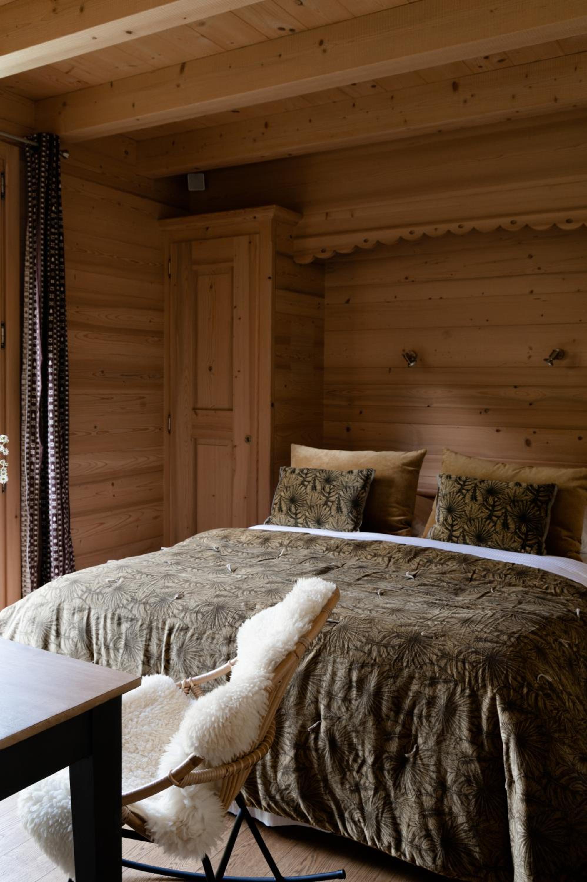 Superior Chalet photo 3