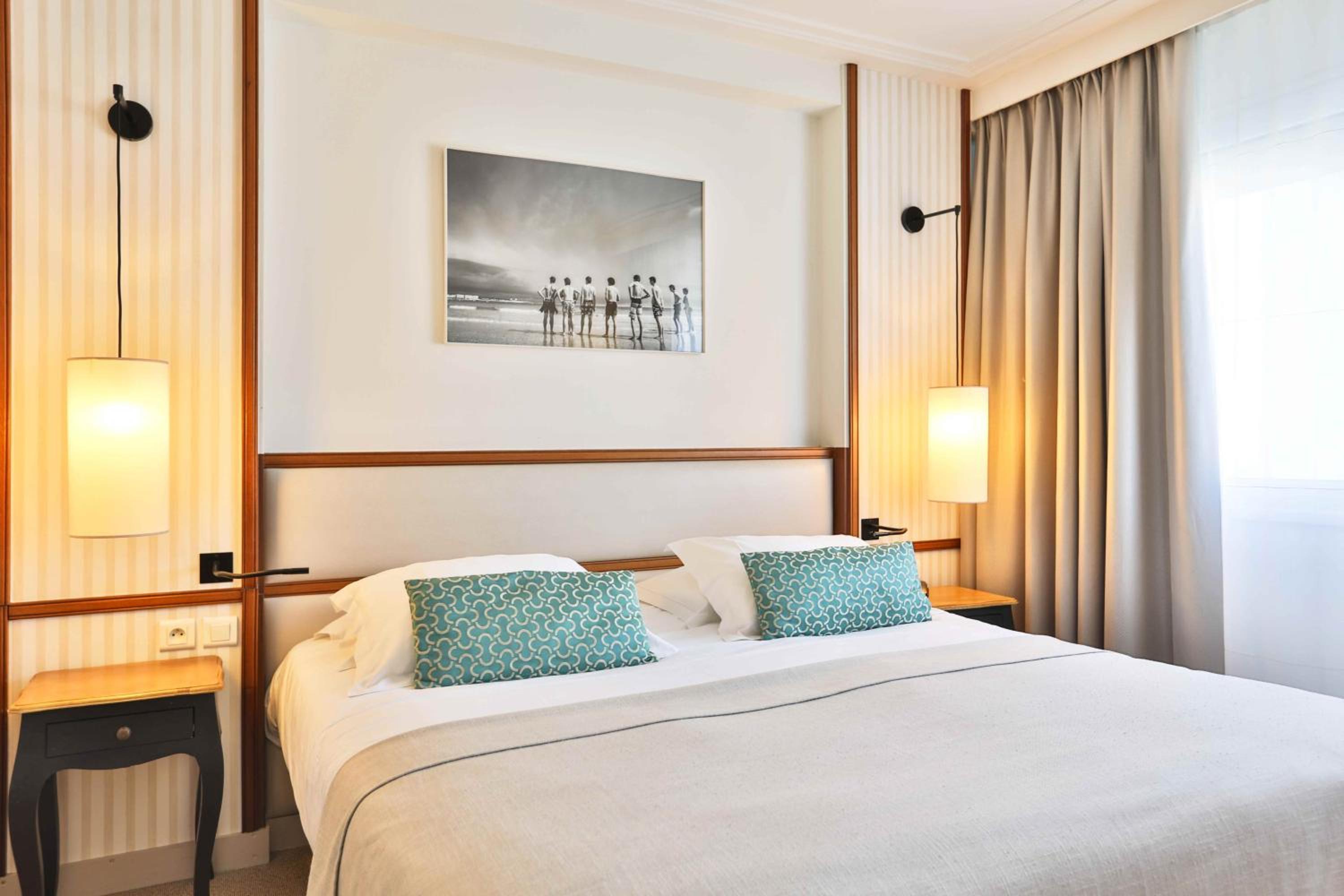 Double Room Town Side - Photo 4