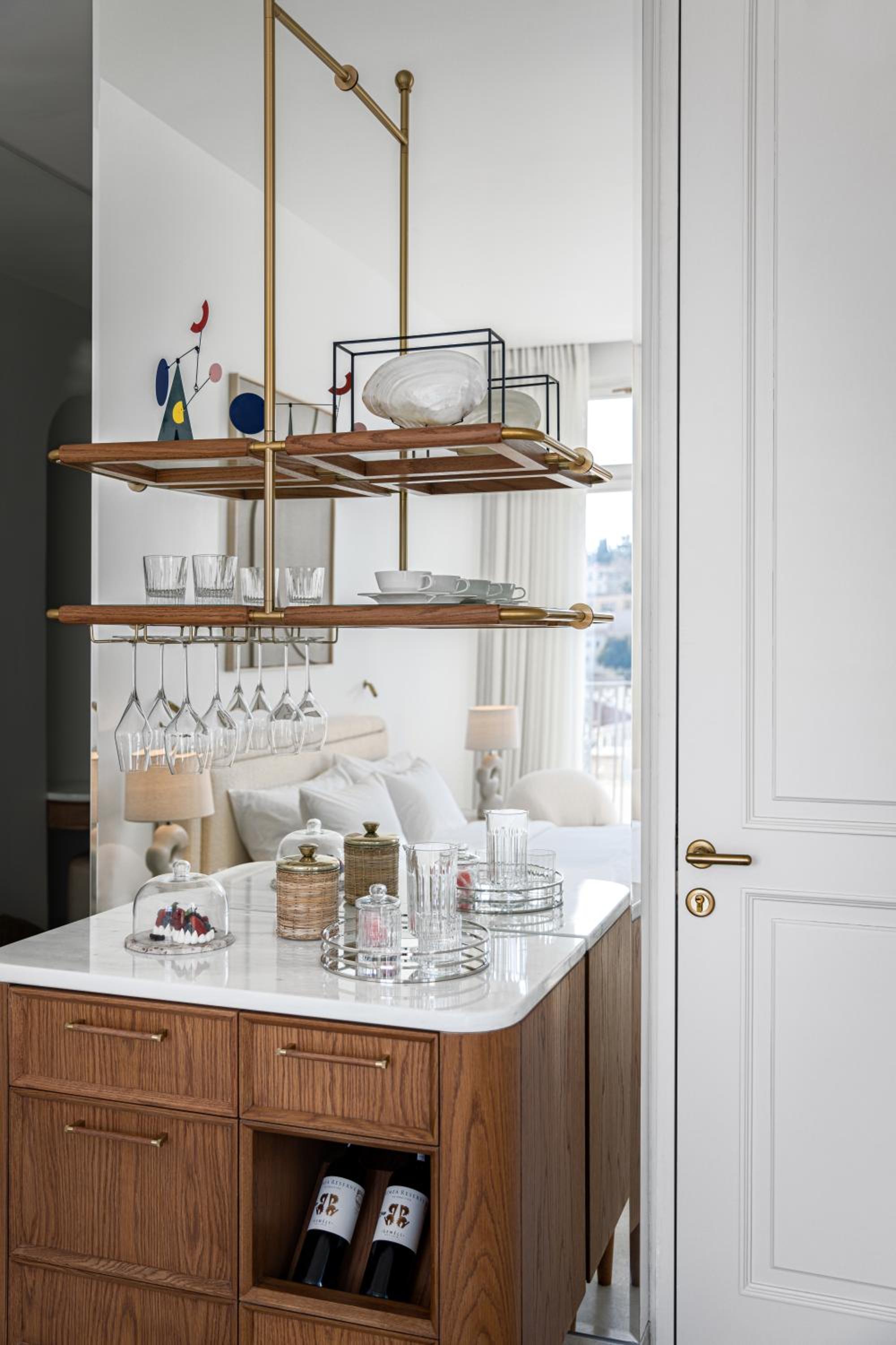 Acropolis Junior Suite