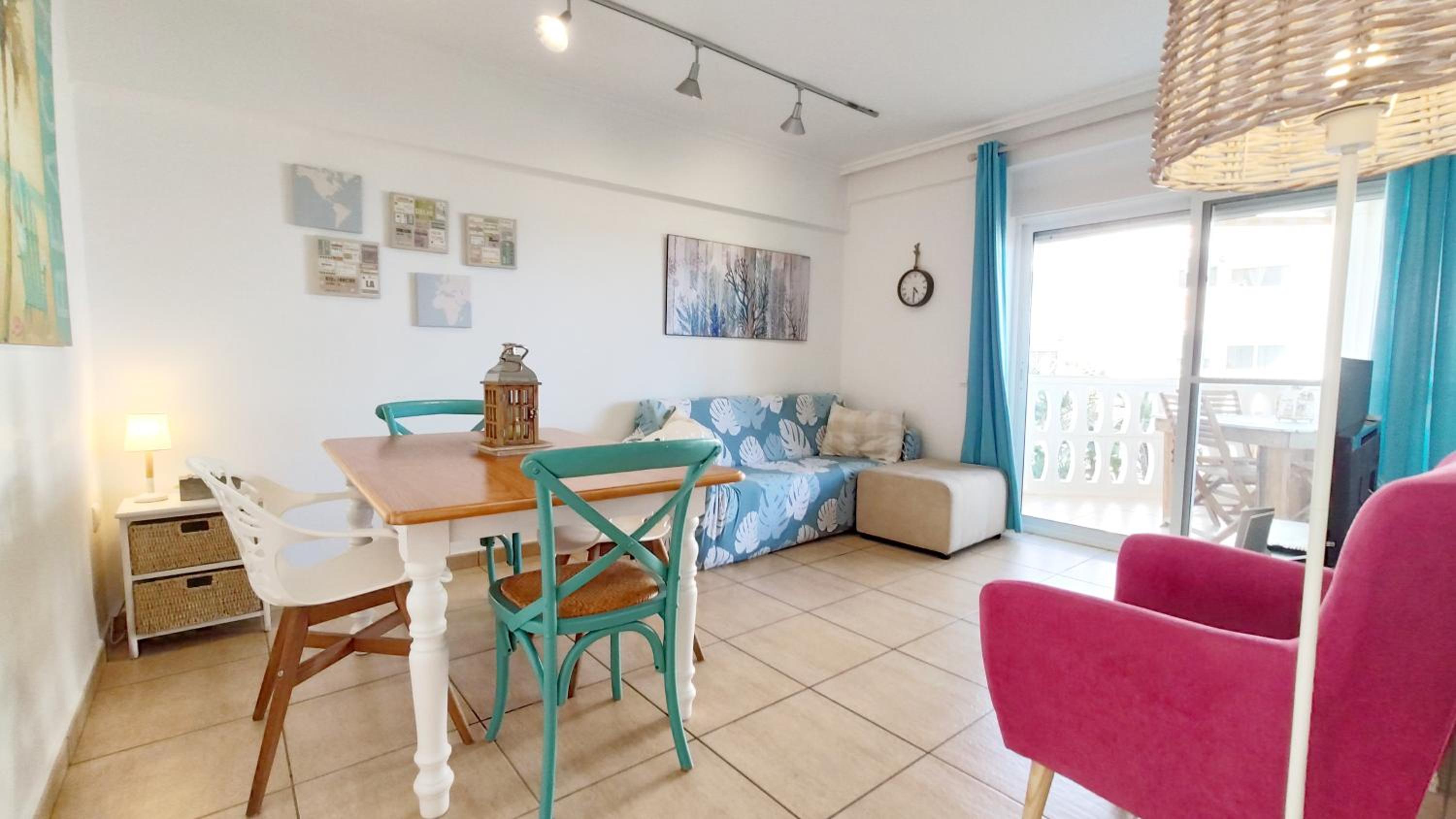 Apartamento de dos habitaciones con vista al mar frontal - A11