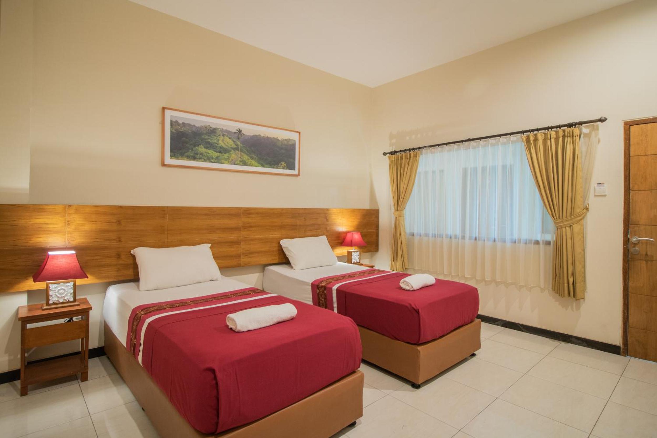 Standard Twin Room - Photo 1