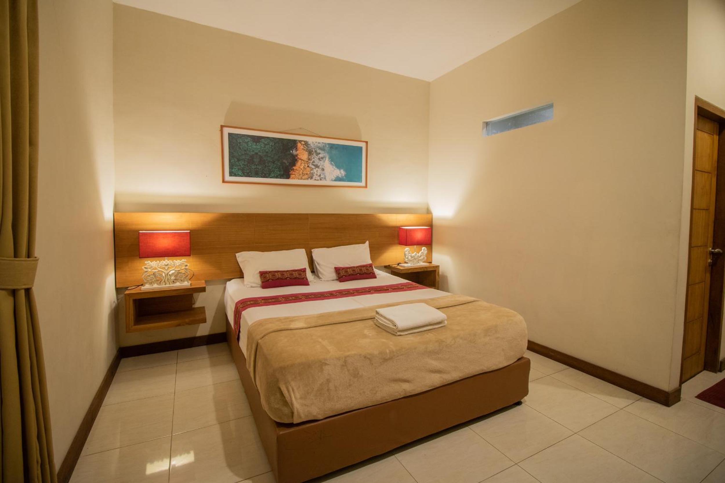 Standard Double Room - Photo 8