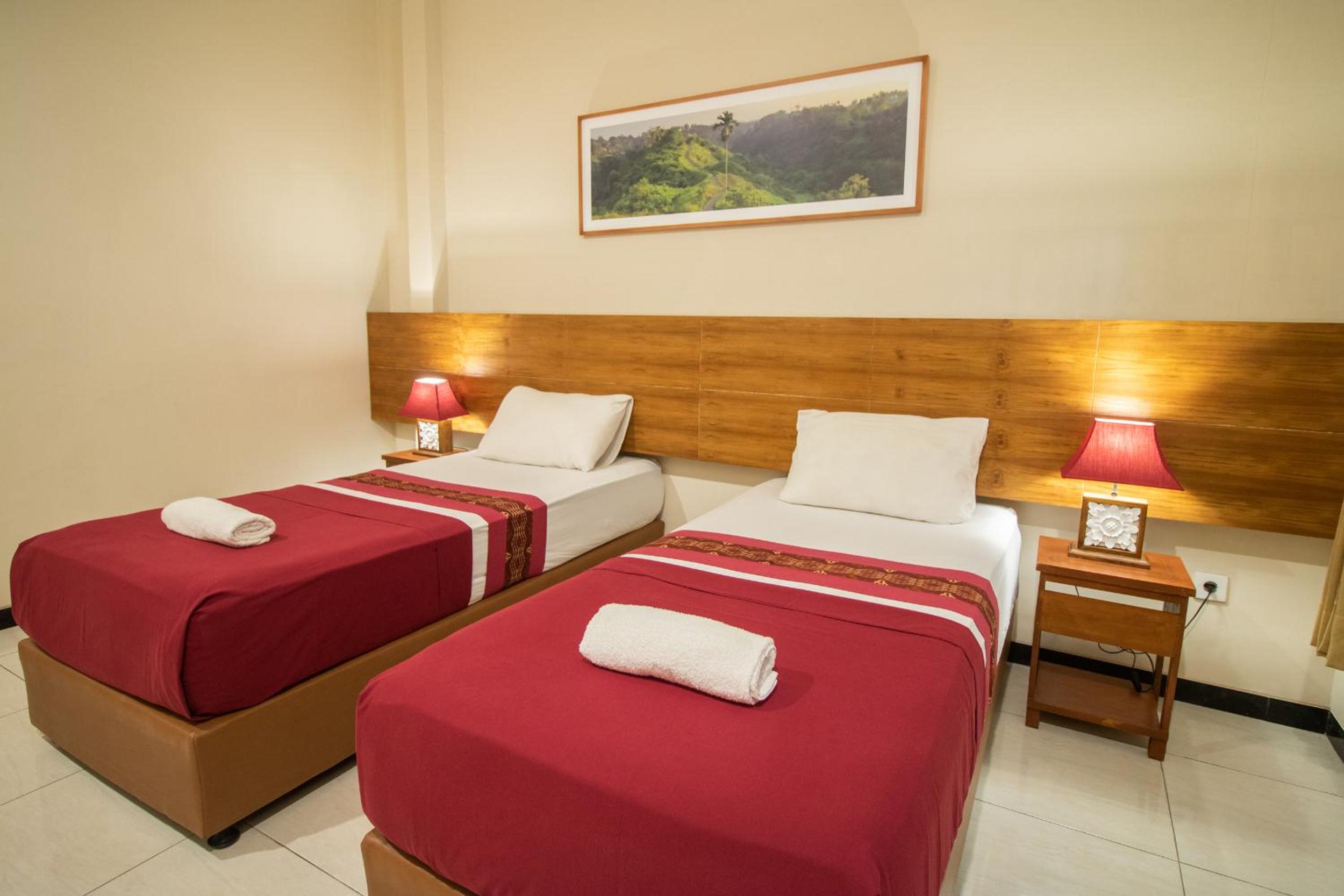 Standard Twin Room - Photo 10