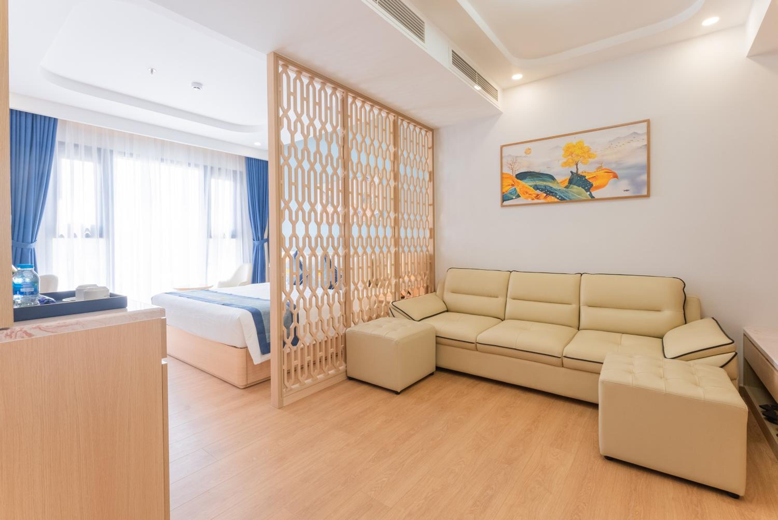 Grand Ocean Legacy Suite - Photo 2