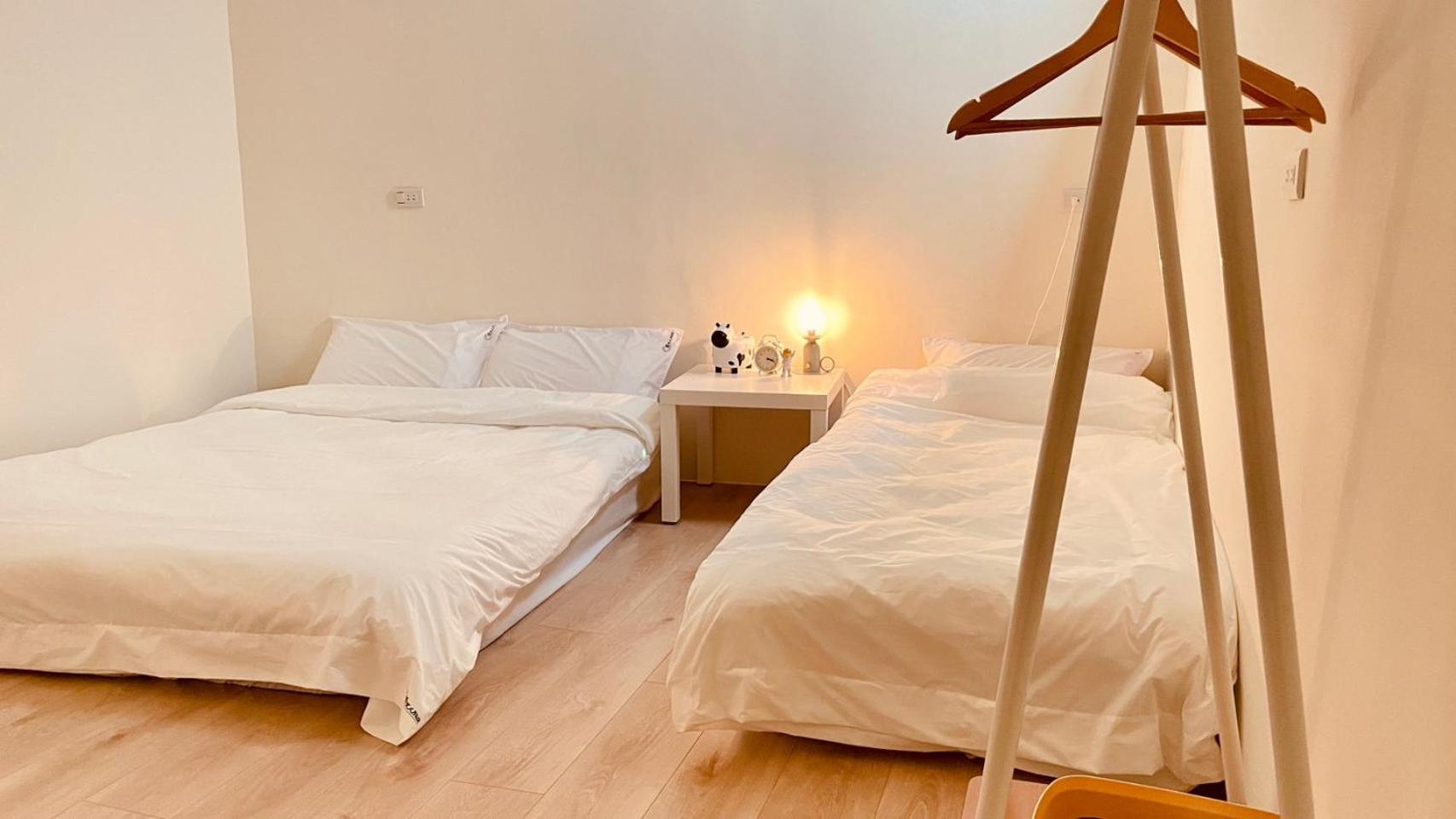 Triple Room With Shared Bathroom photo 2