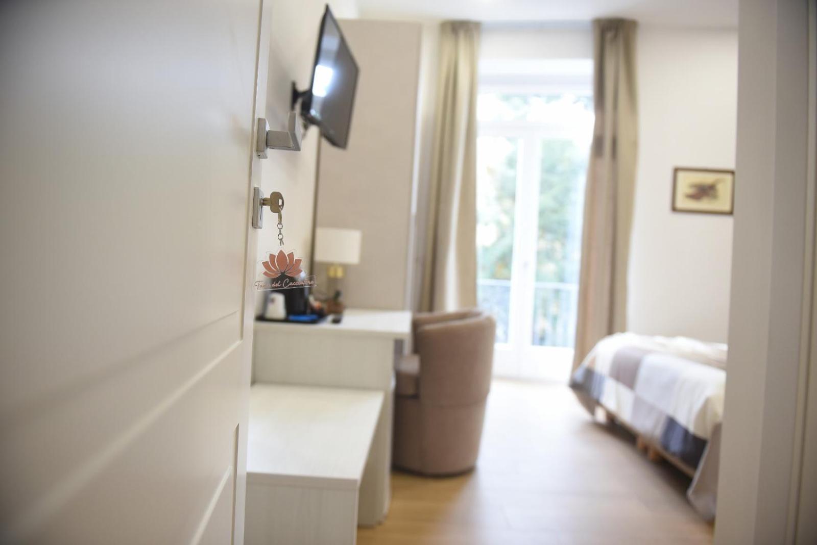 Double Room with Balcony photo 2