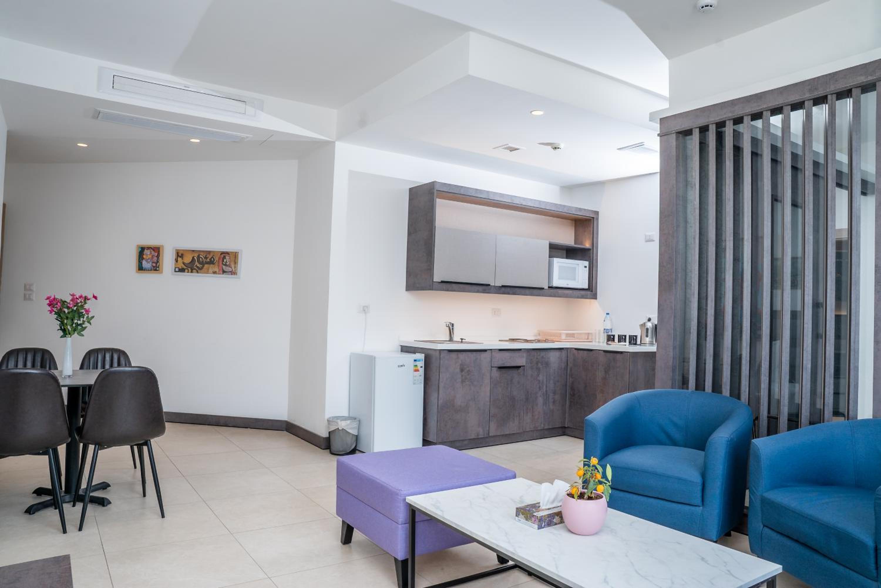 Superior Apartment photo 3