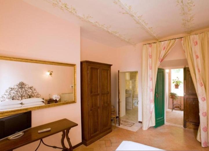 Double or Twin Room photo 1
