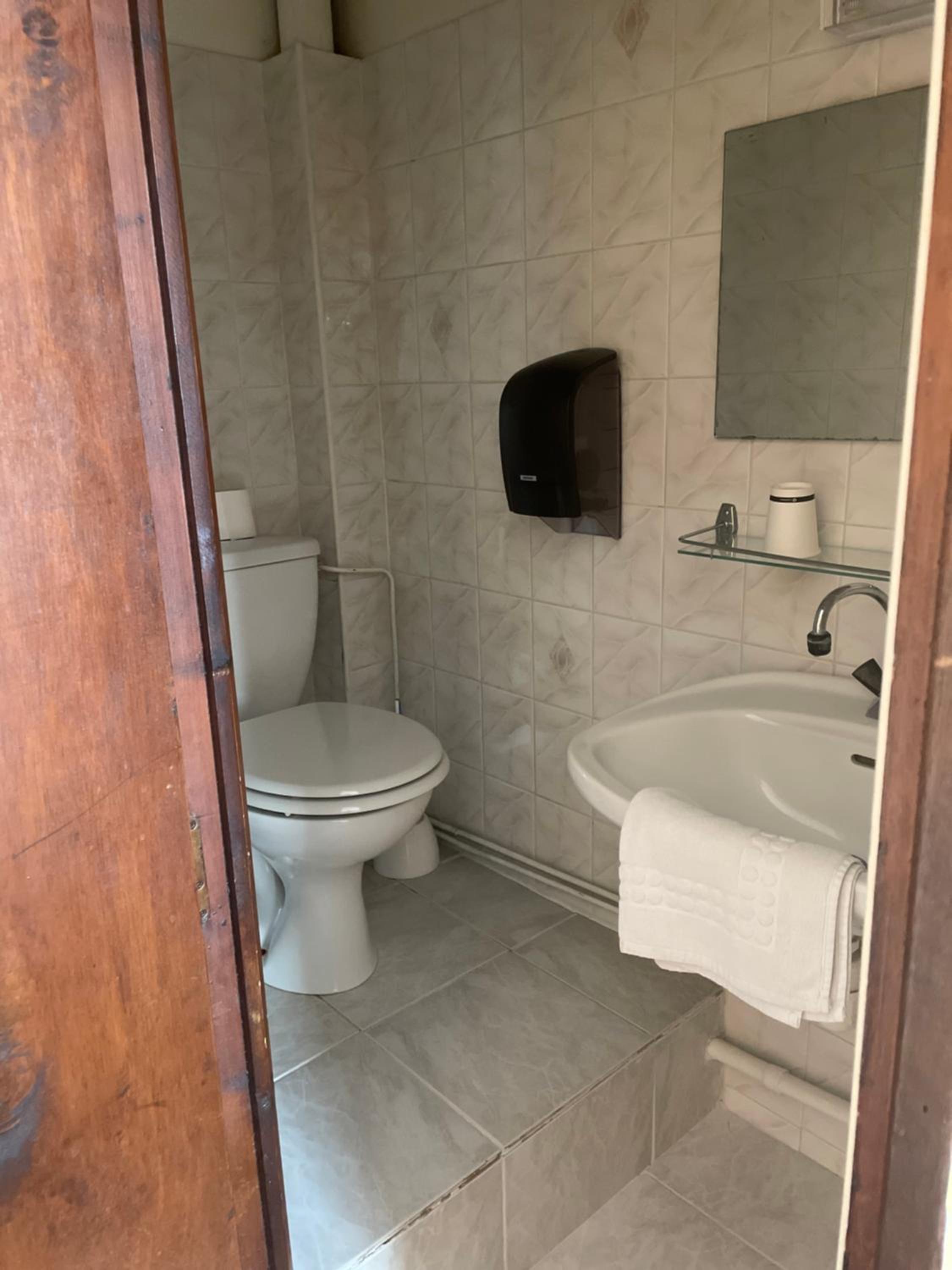 Double Room with Private External Bathroom