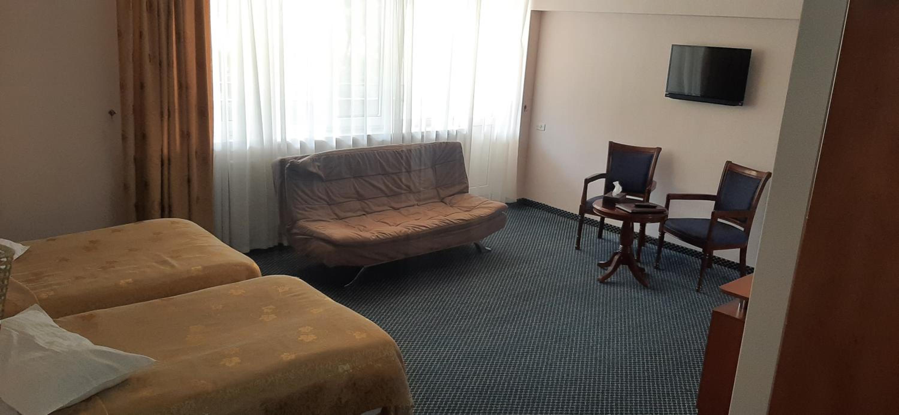 Standard Double Room photo 3