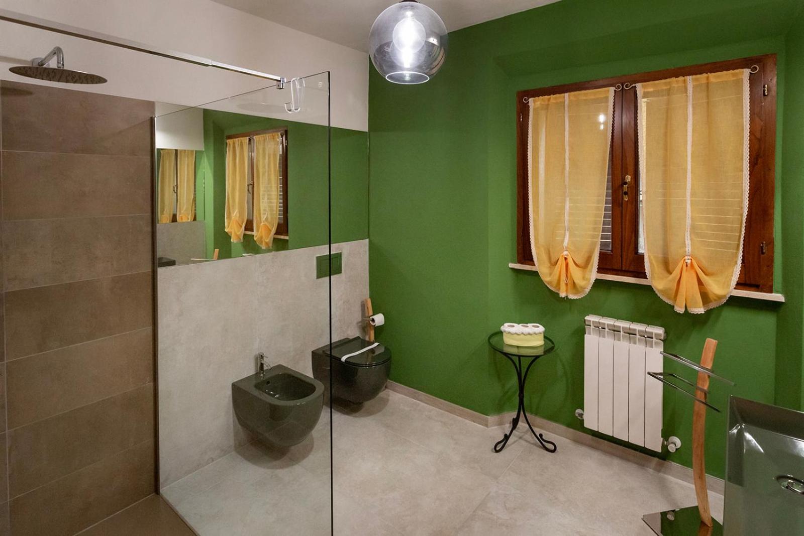 Double Room with Private Bathroom - Photo 5
