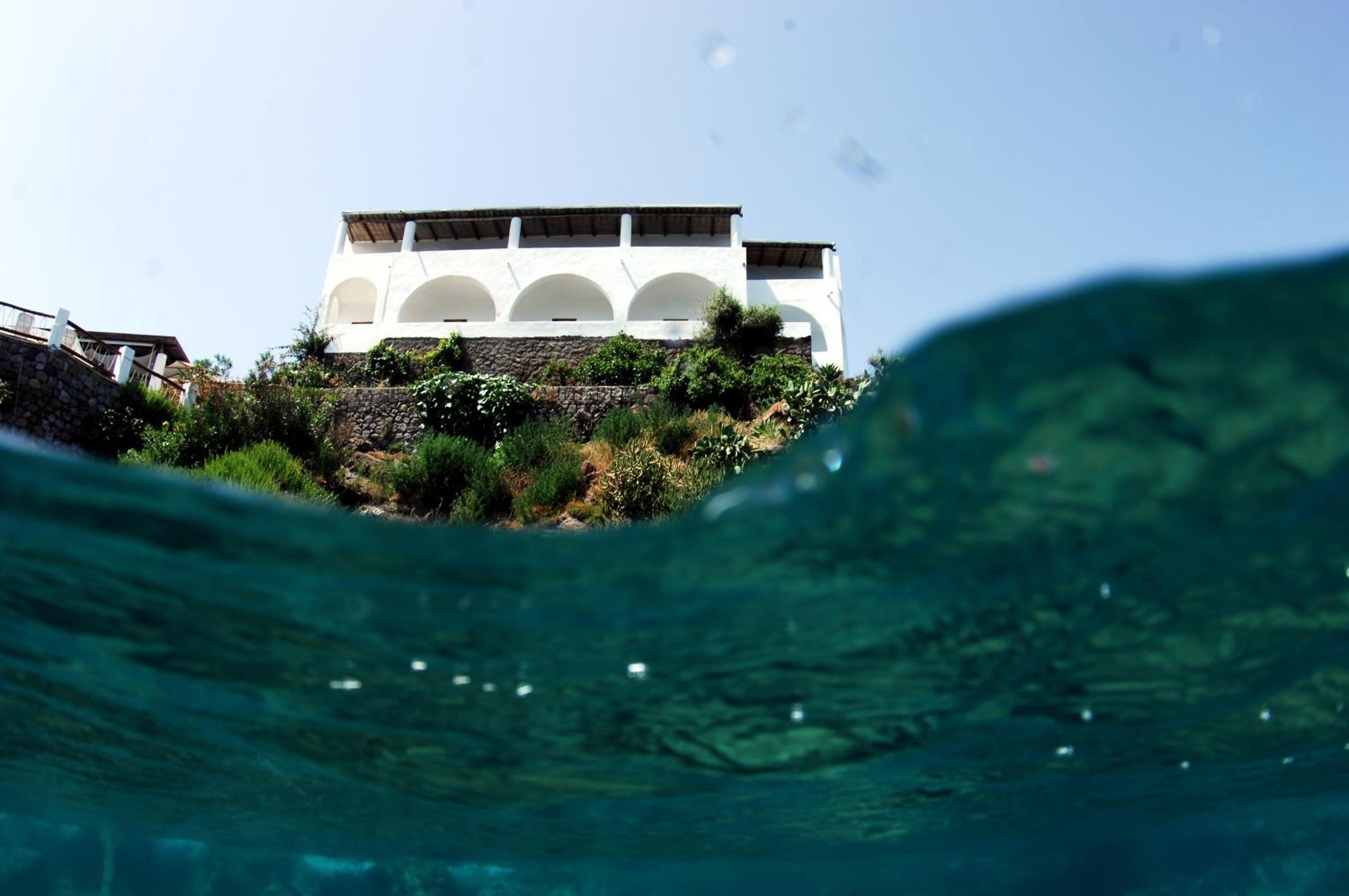 Superior Triple Room With Sea View photo 3