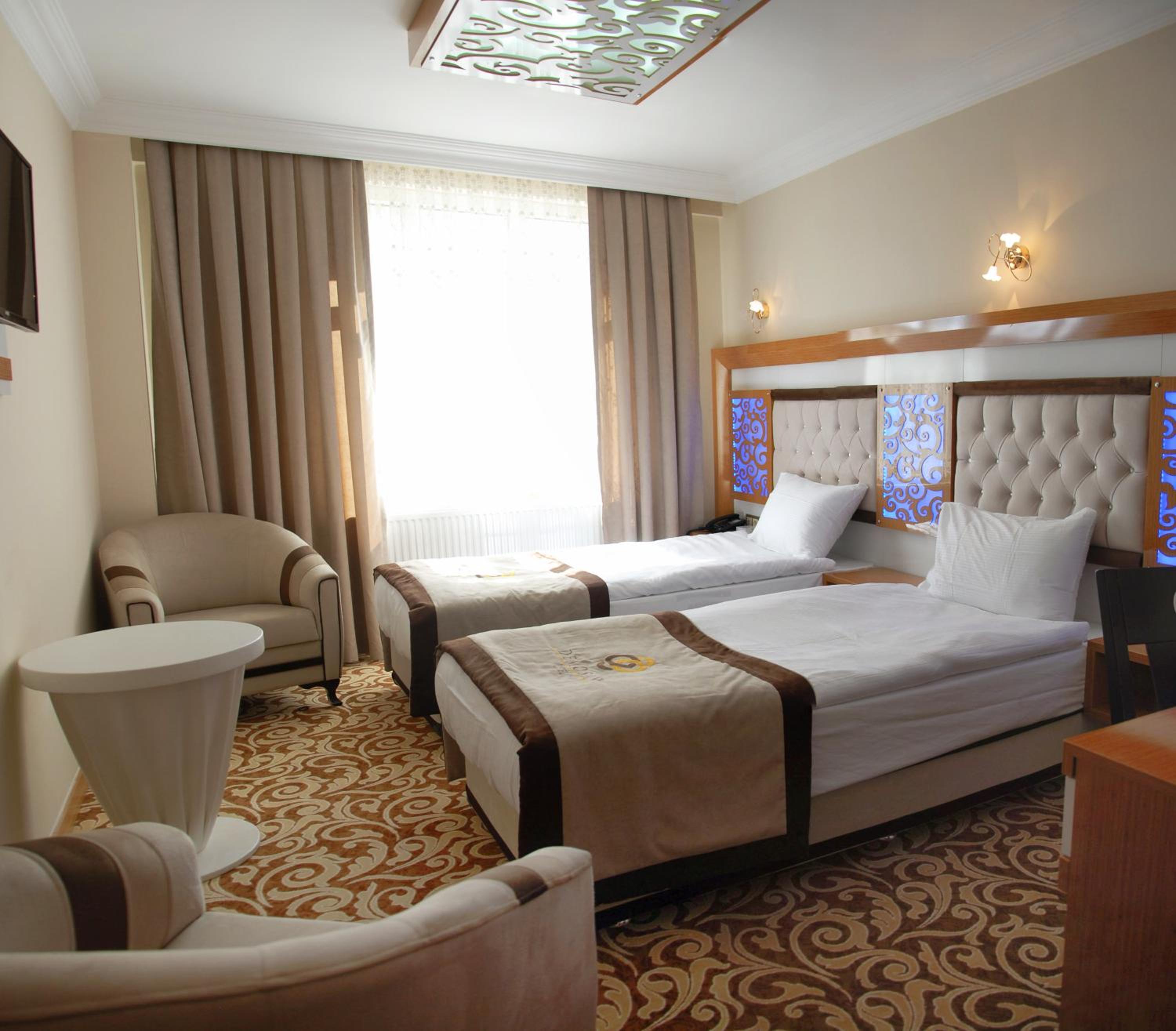 Superior Double Or Twin Room photo 1