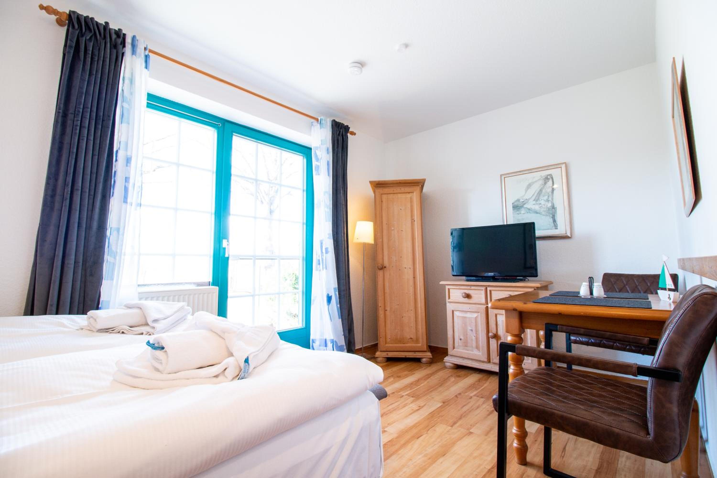 Double or Twin Room with Terrace photo 1