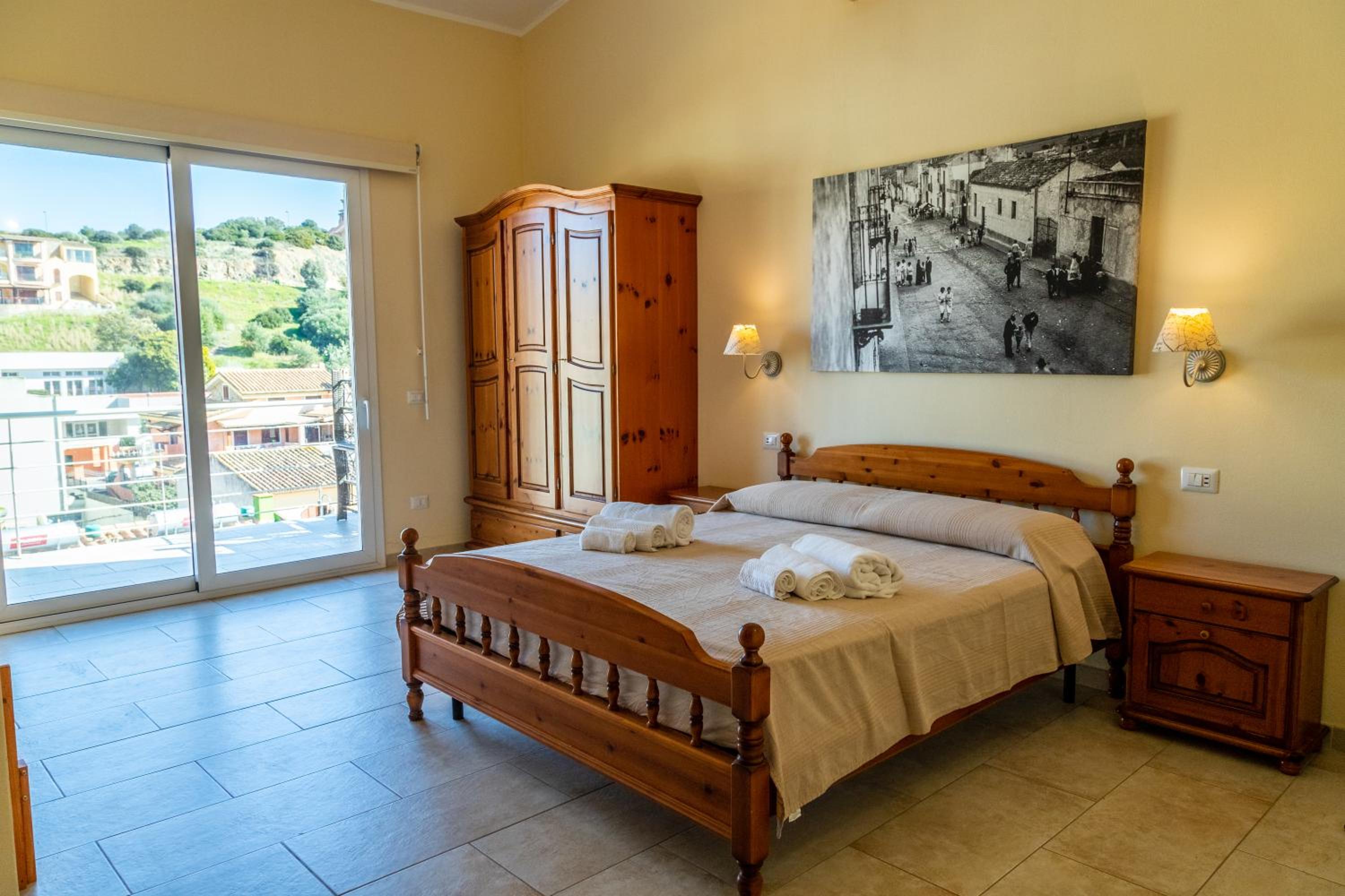 Quadruple Room with Sea View