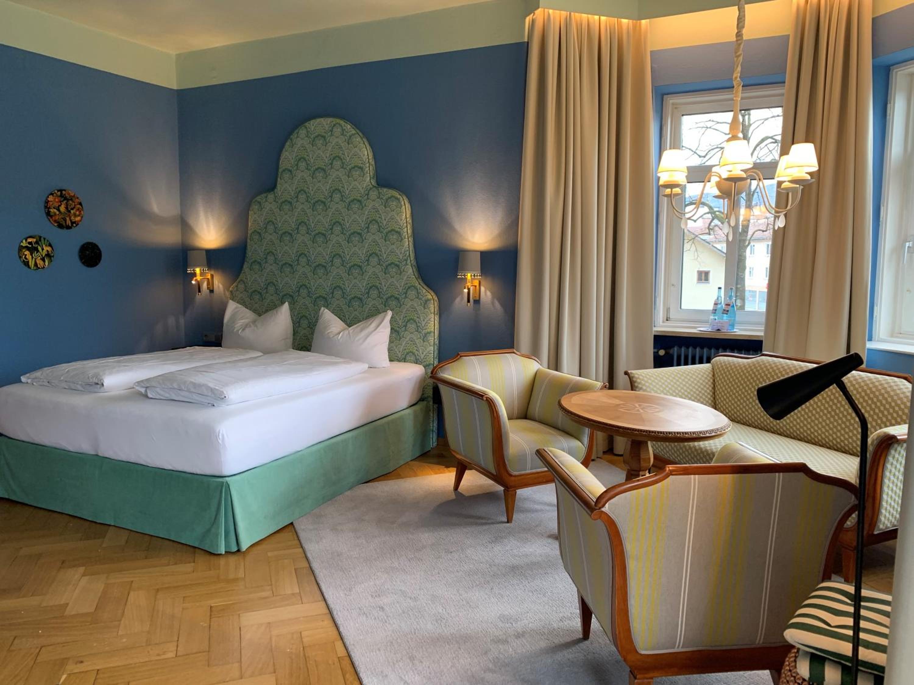 Deluxe Double Room with Extra Bed