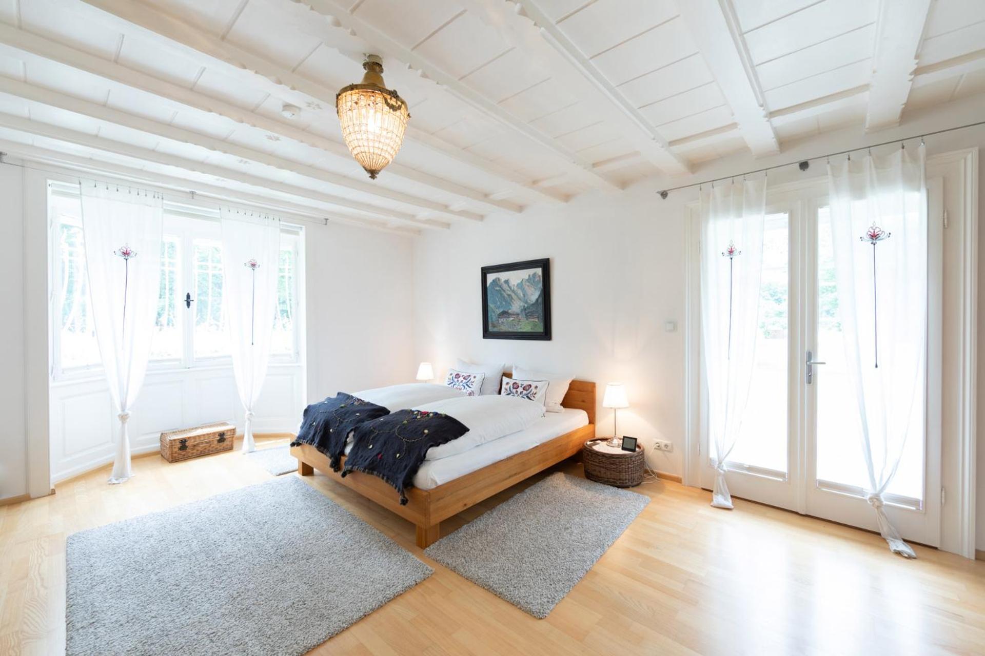 Superior One-Bedroom Apartment photo 2