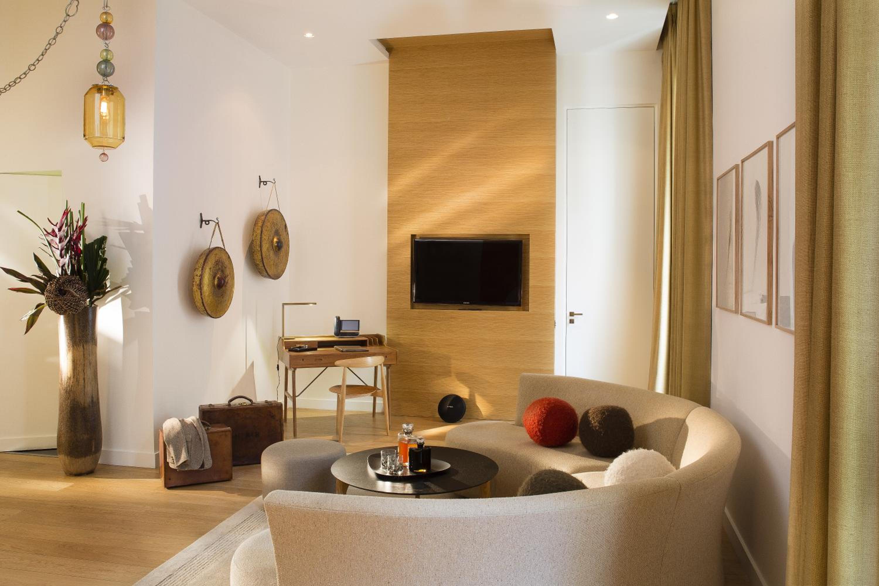 Prestige Suite