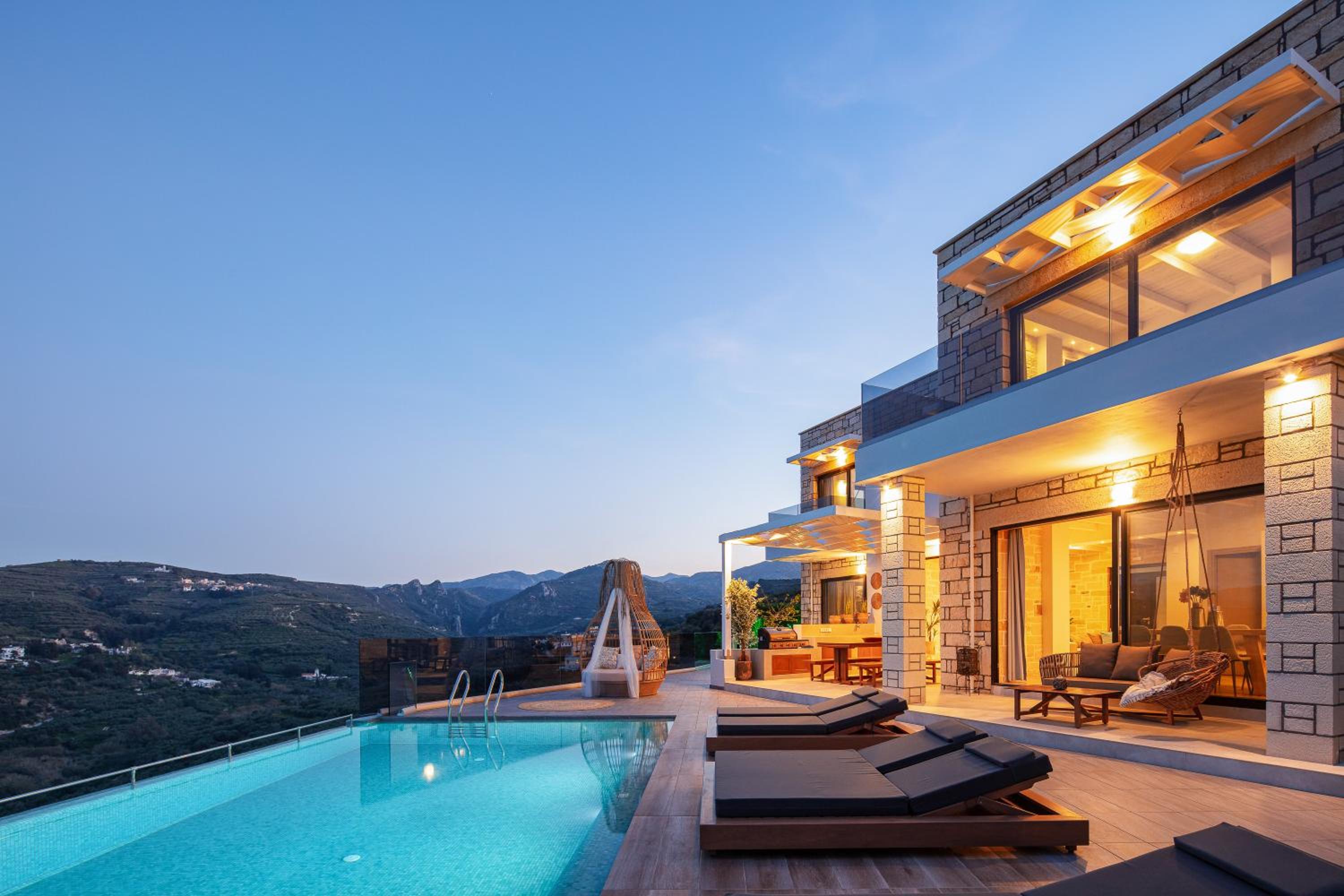 Villa with Private Pool photo 3