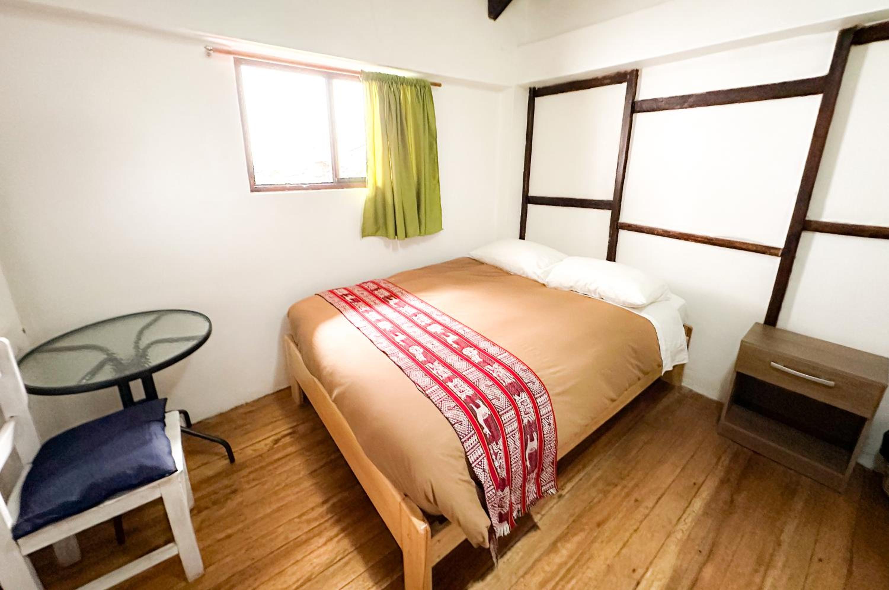 Standard Double Room with Shared Bathroom photo 2
