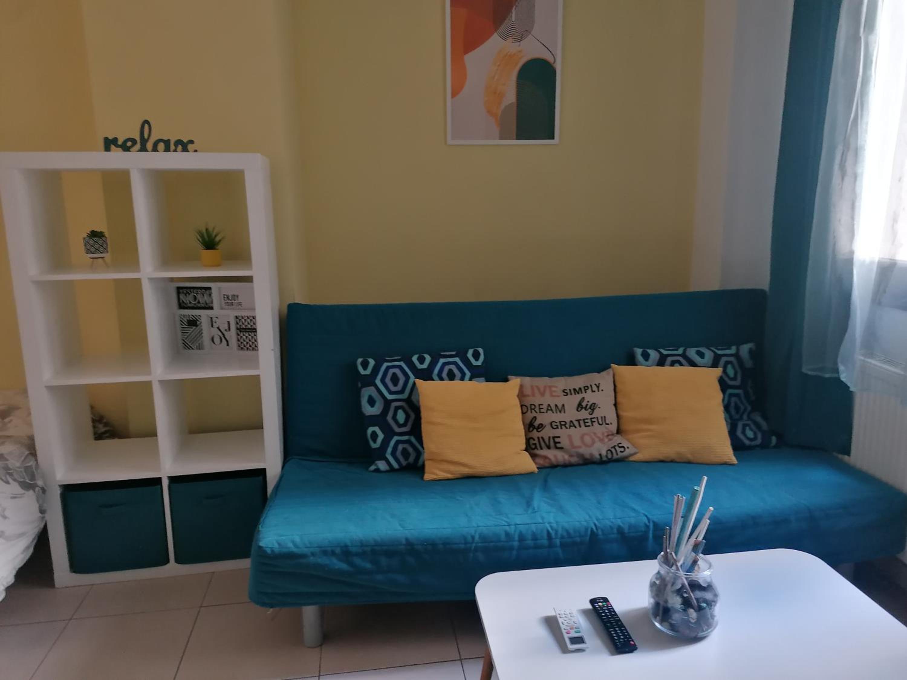 Studio Apartment