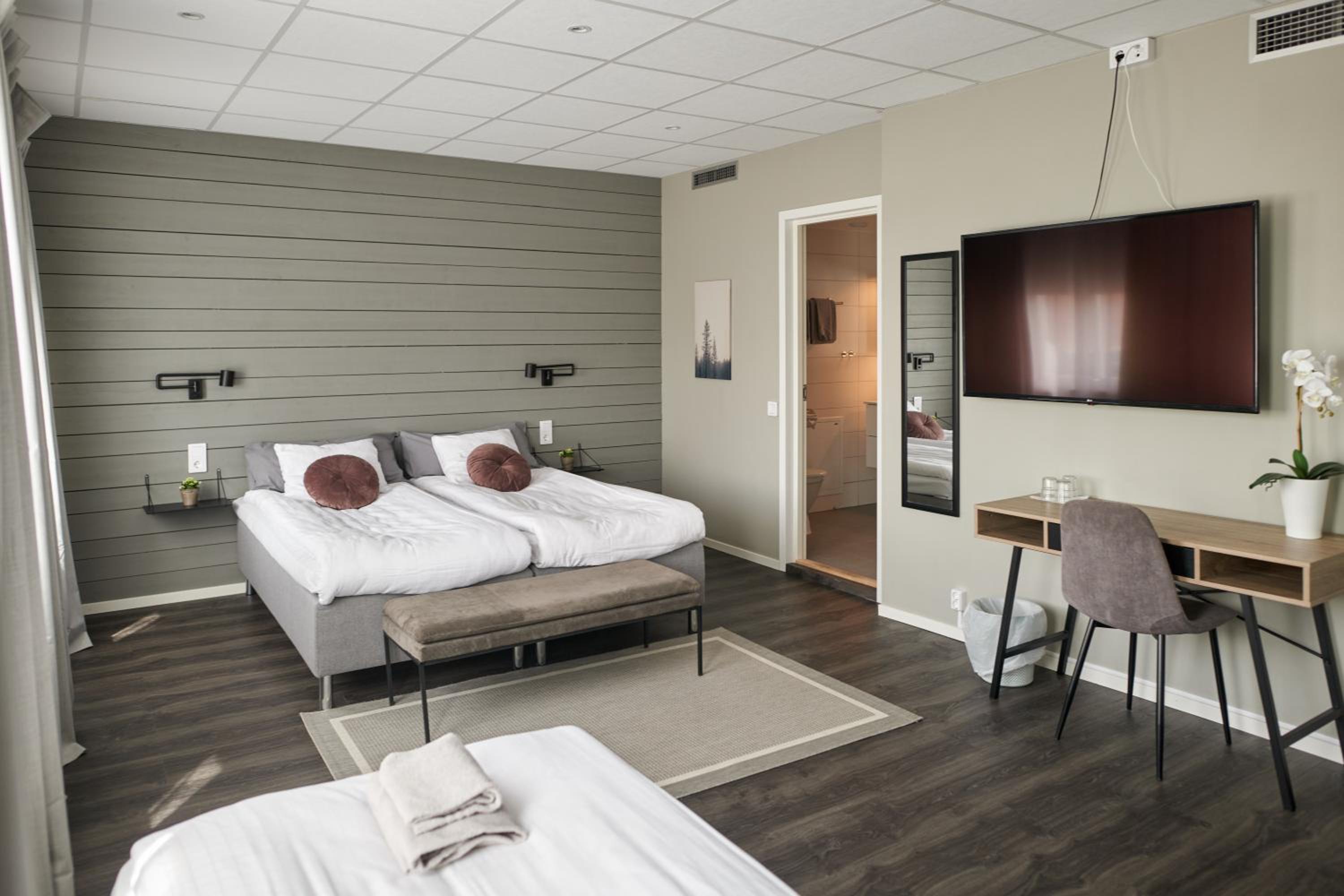Basic Triple Room photo 2