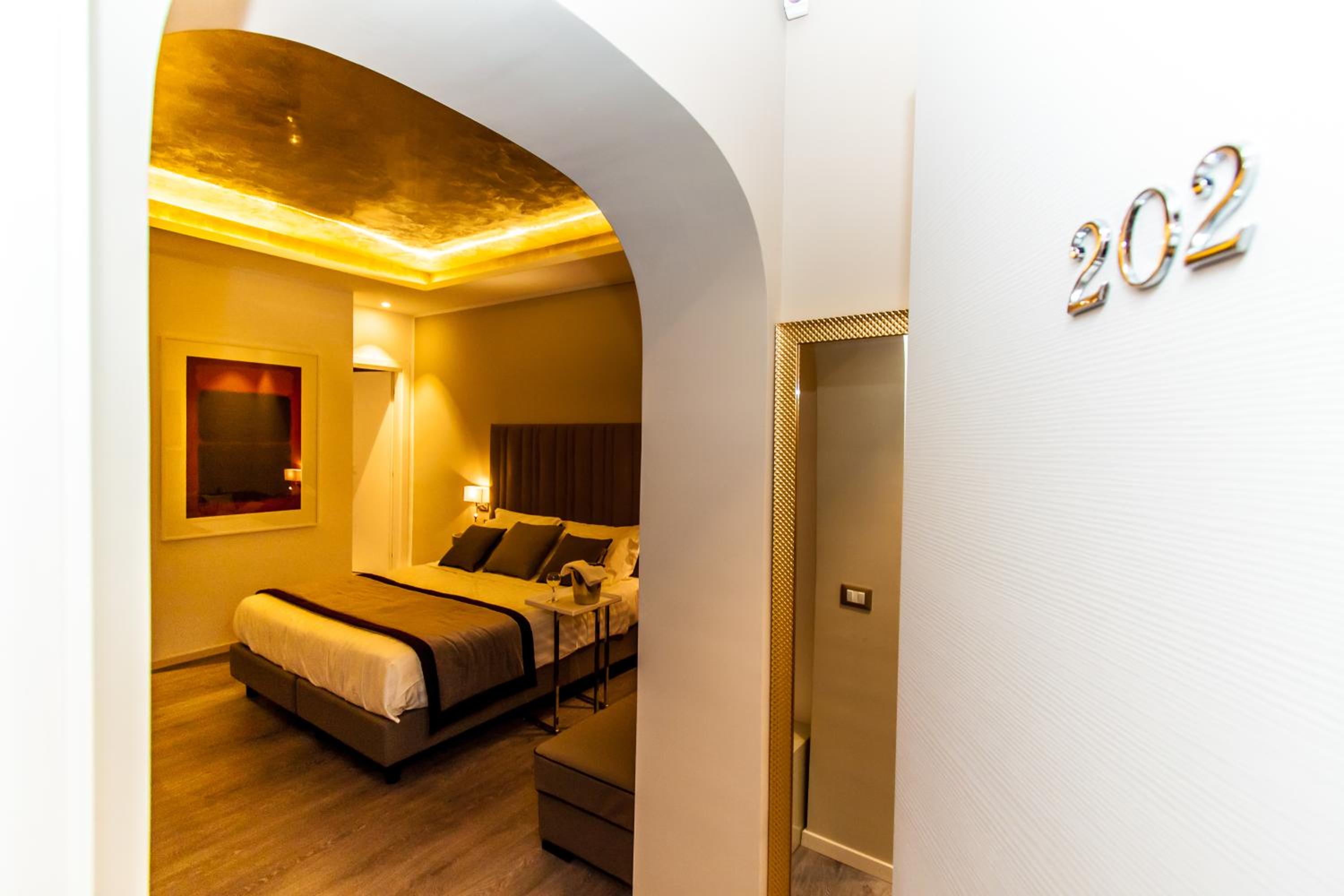 Deluxe Triple Room photo 3