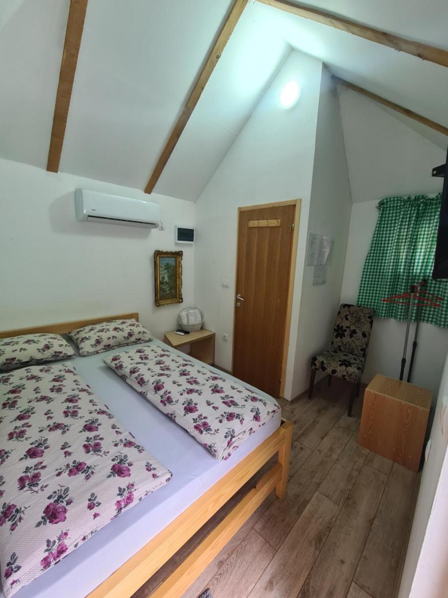 Deluxe Double Room photo 2