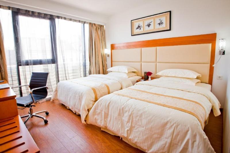 Budget Double Room - Photo 1