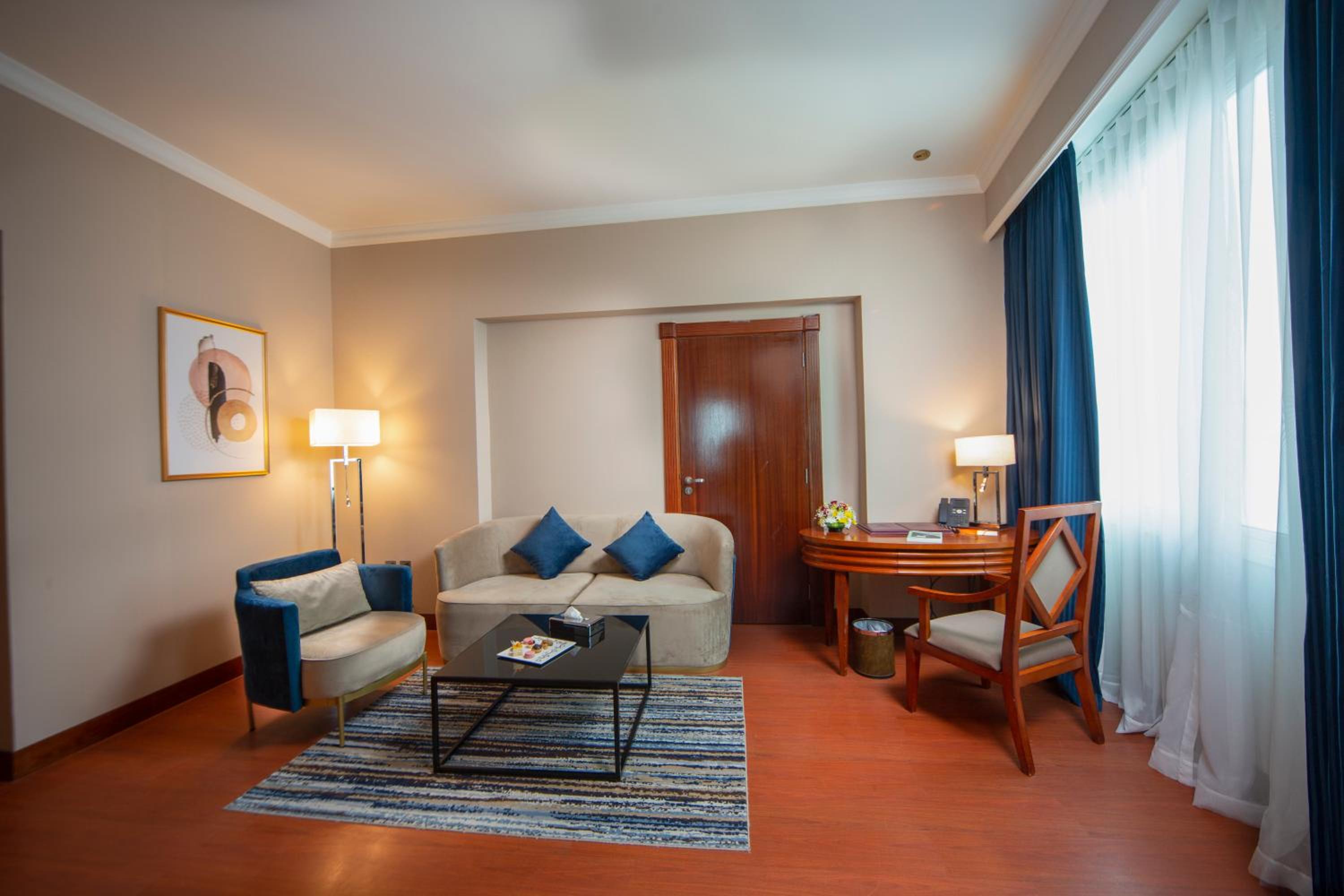 Executive Suite with Sea View - Photo 6