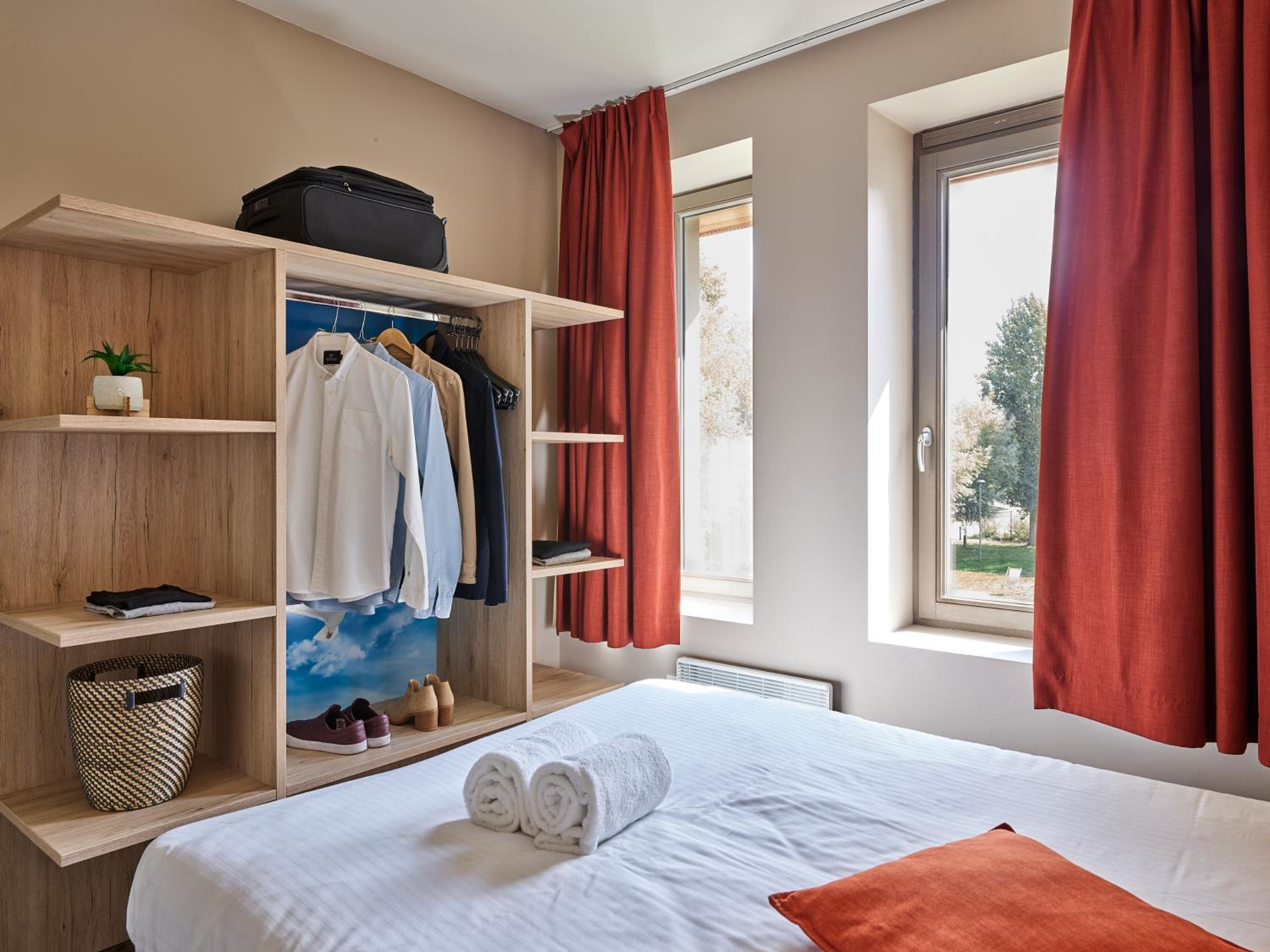 Suite | 4p photo 1