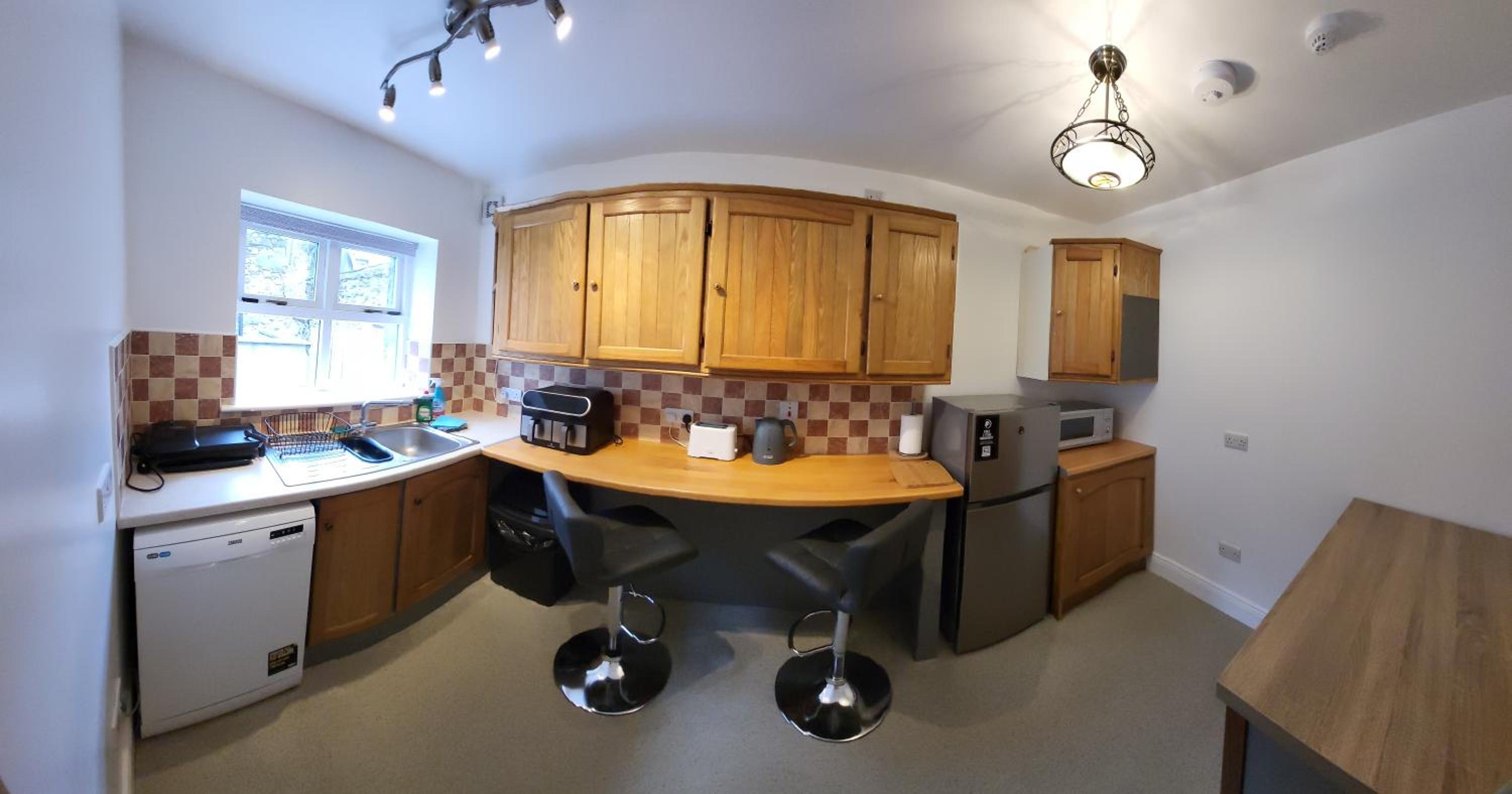 Deluxe Family Suite photo 3