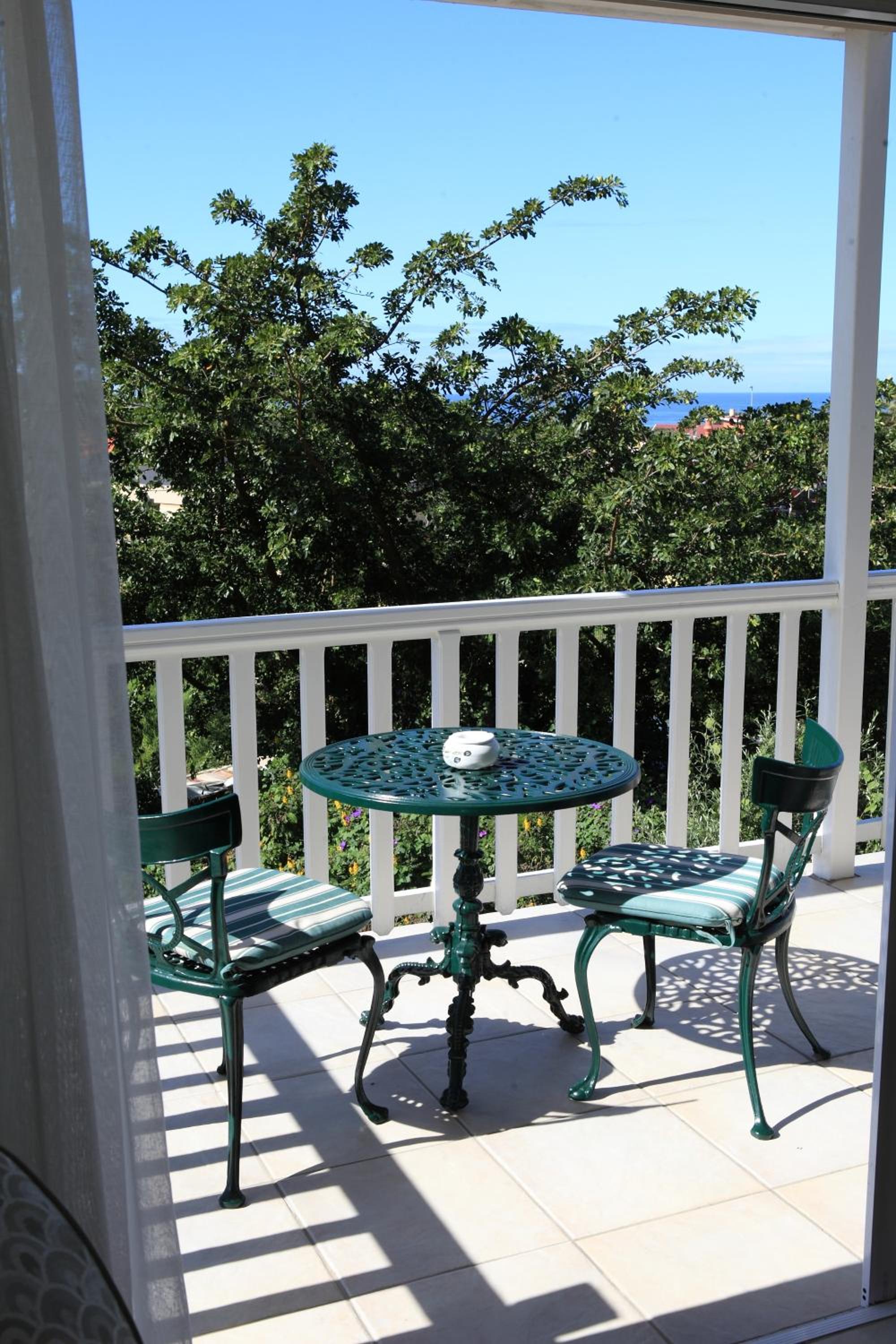 Superior Suite 6 - Photo 3