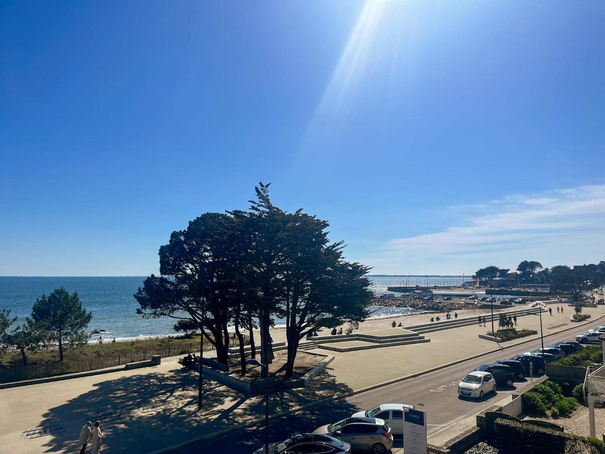 Double Room with Terrace and Sea View   - Photo 2