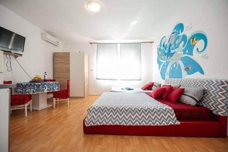 Studio with Sofa Bed photo 2