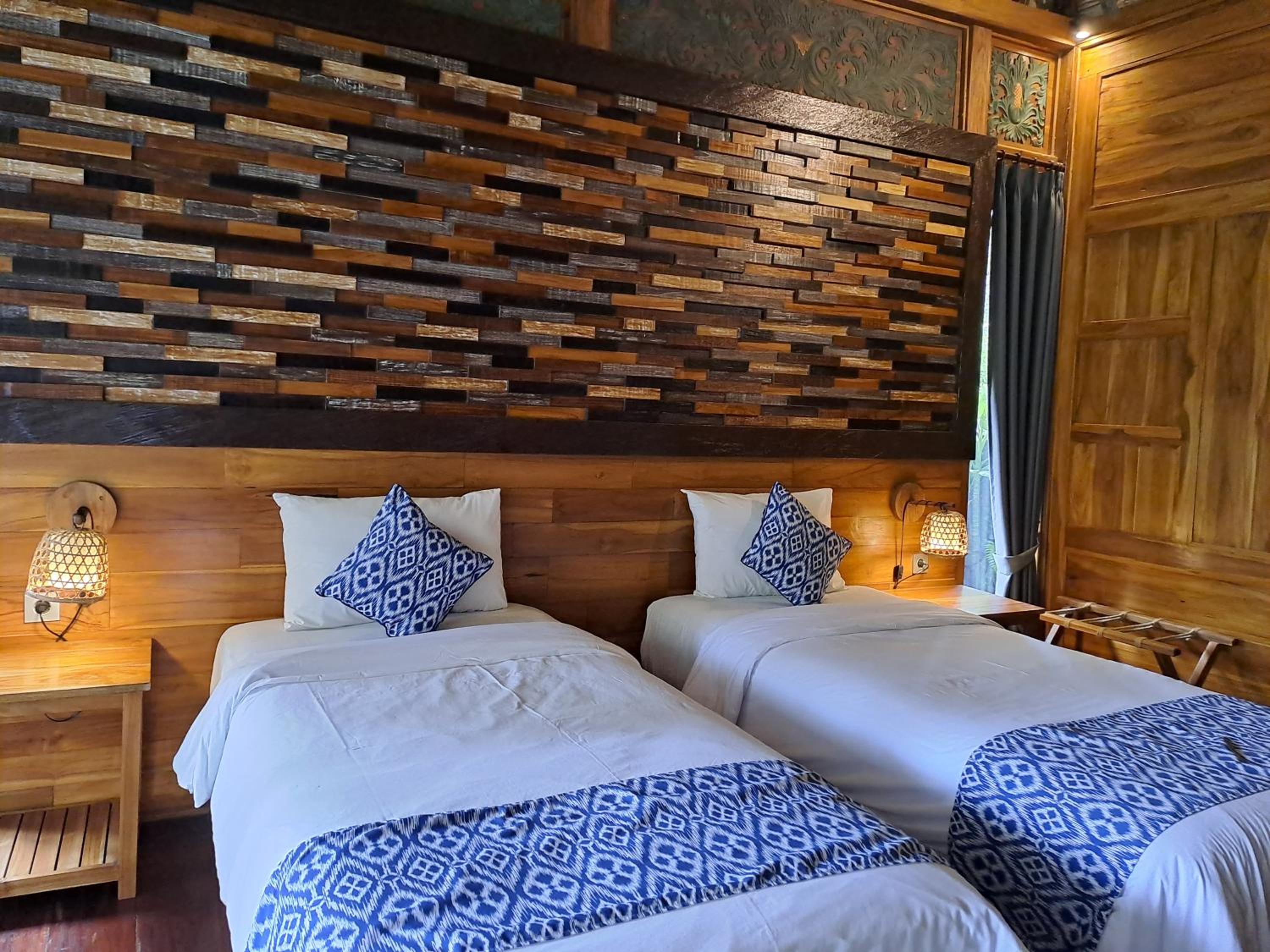 Joglo Twin Villa
