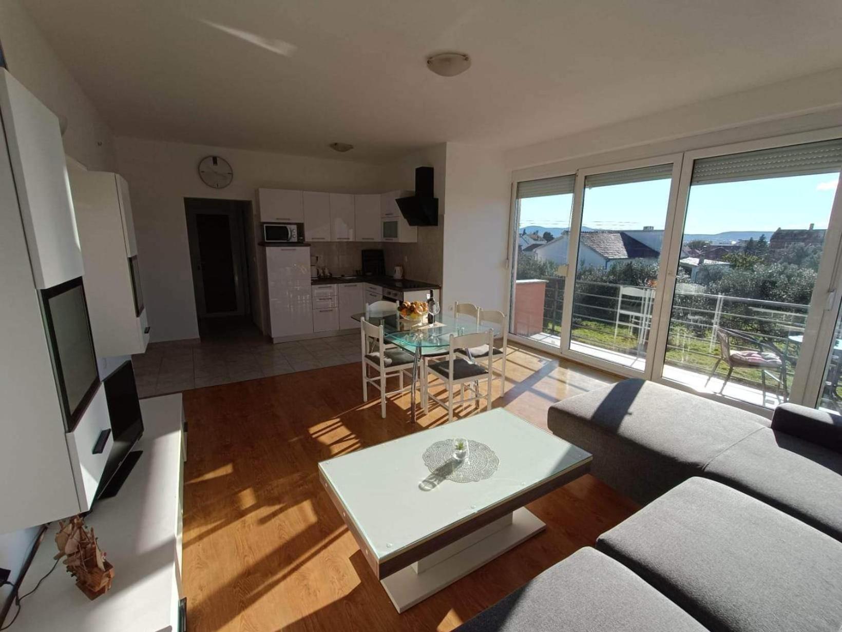 Duplex Apartment photo 1