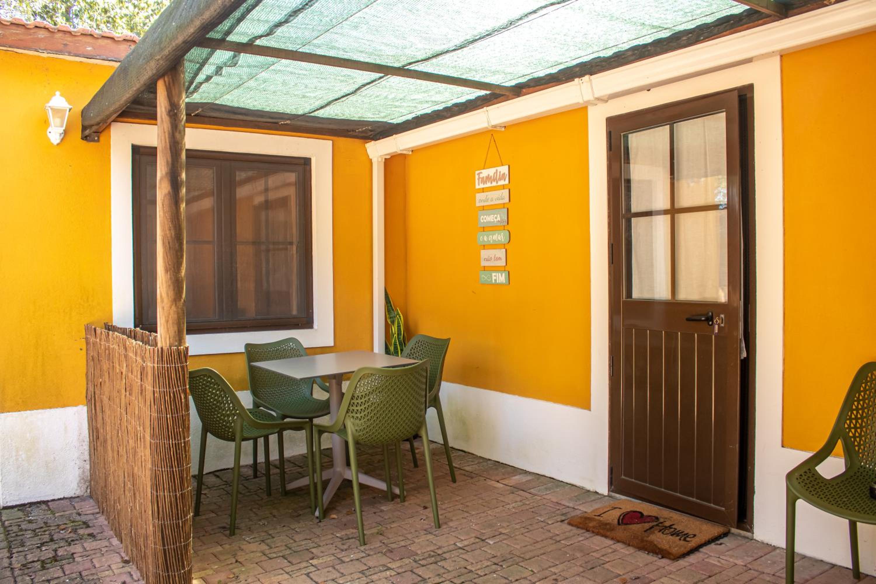 Family Room with Terrace photo 2