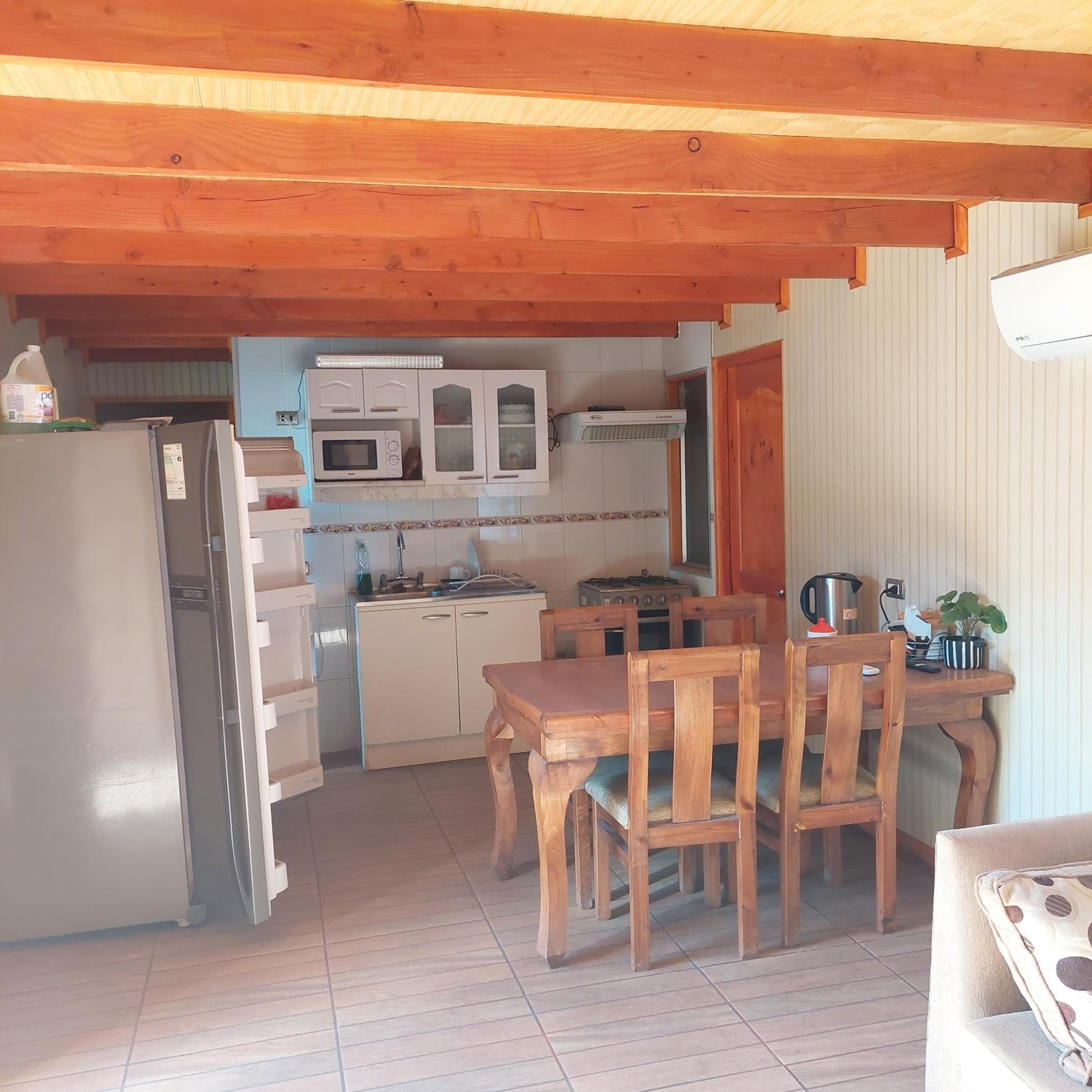 Four-Bedroom House photo 2