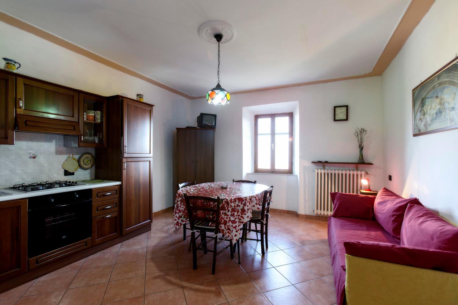 One-Bedroom Apartment - Photo 9