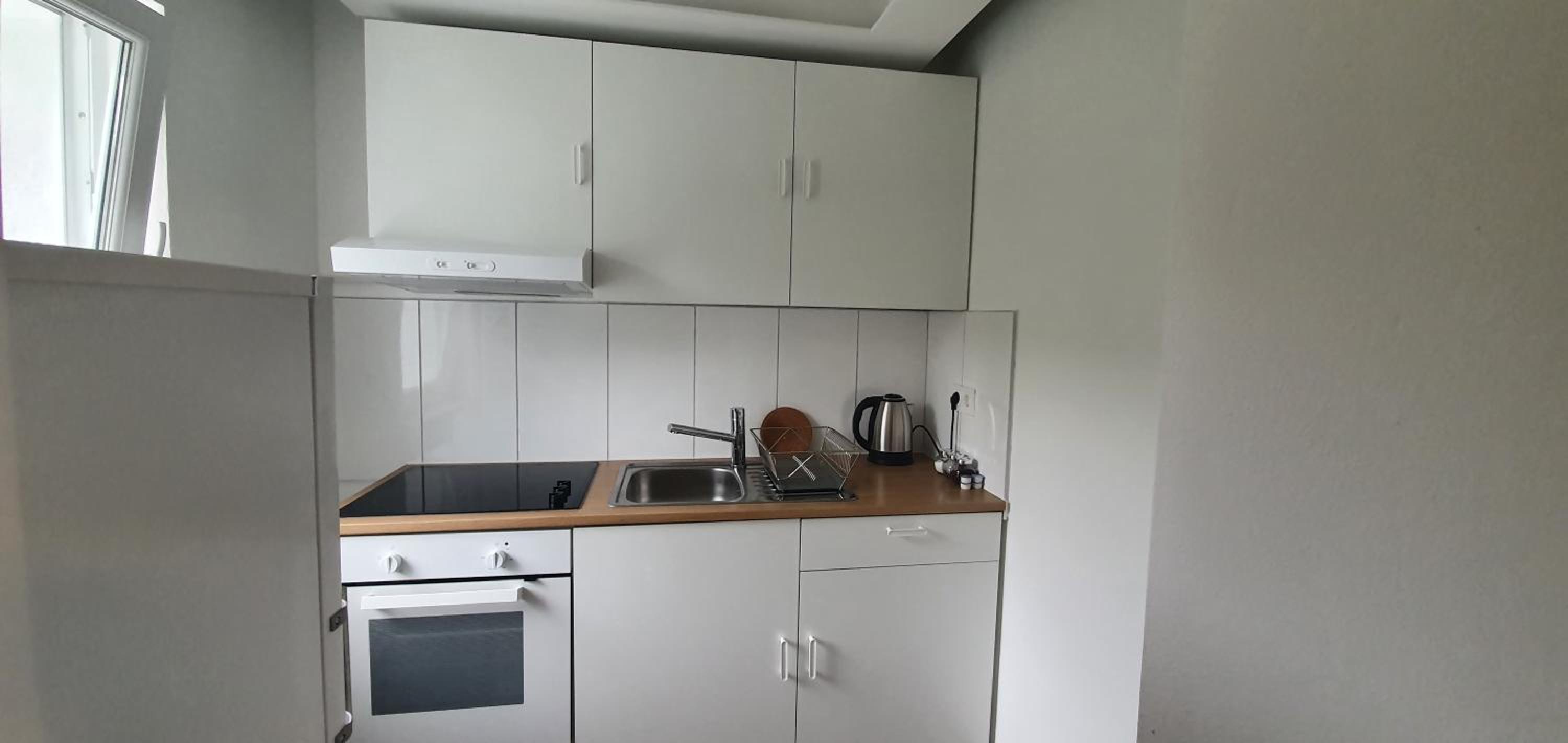 Studio Apartment - Photo 26