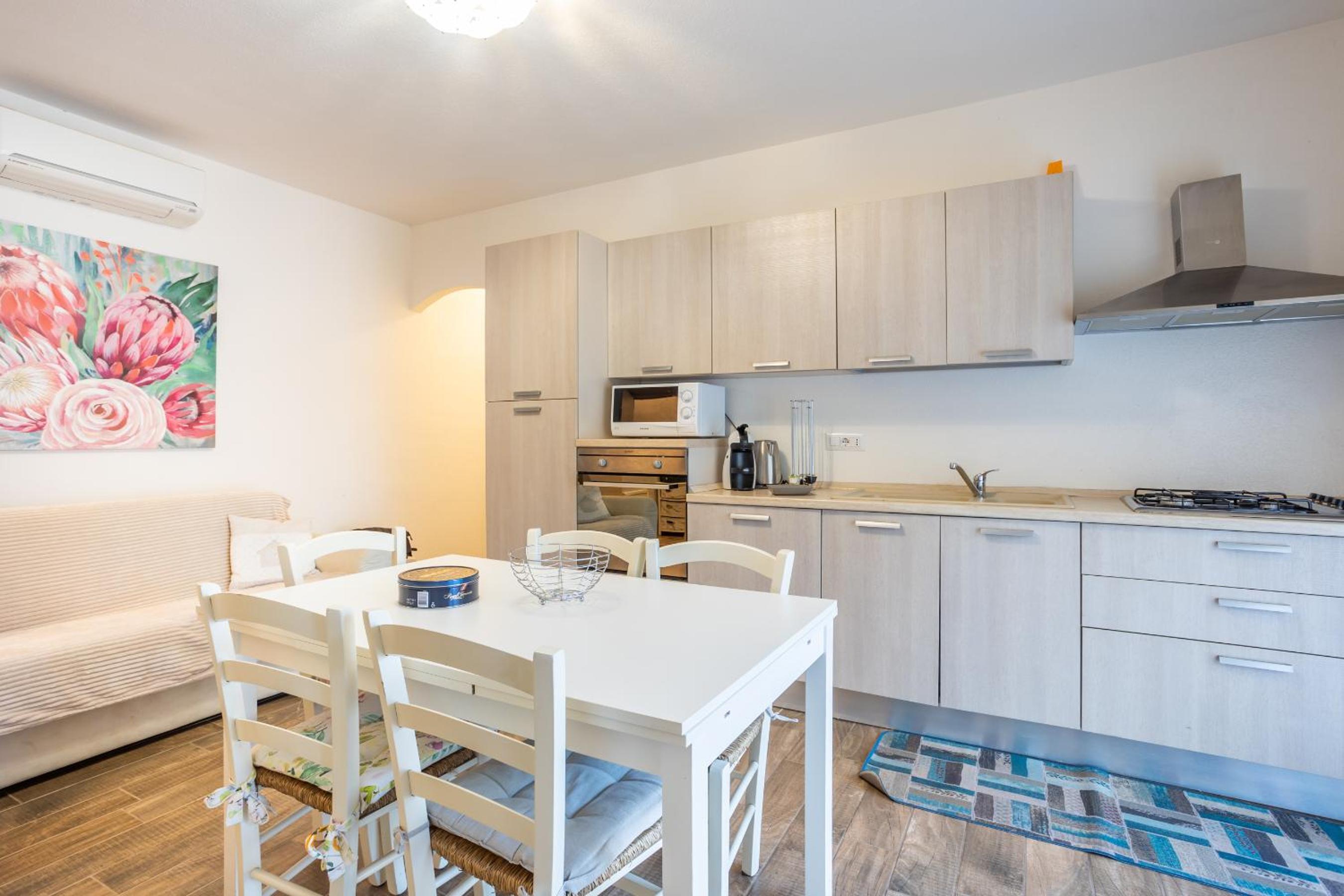 Two-Bedroom Deluxe Apartment with Garden View photo 3
