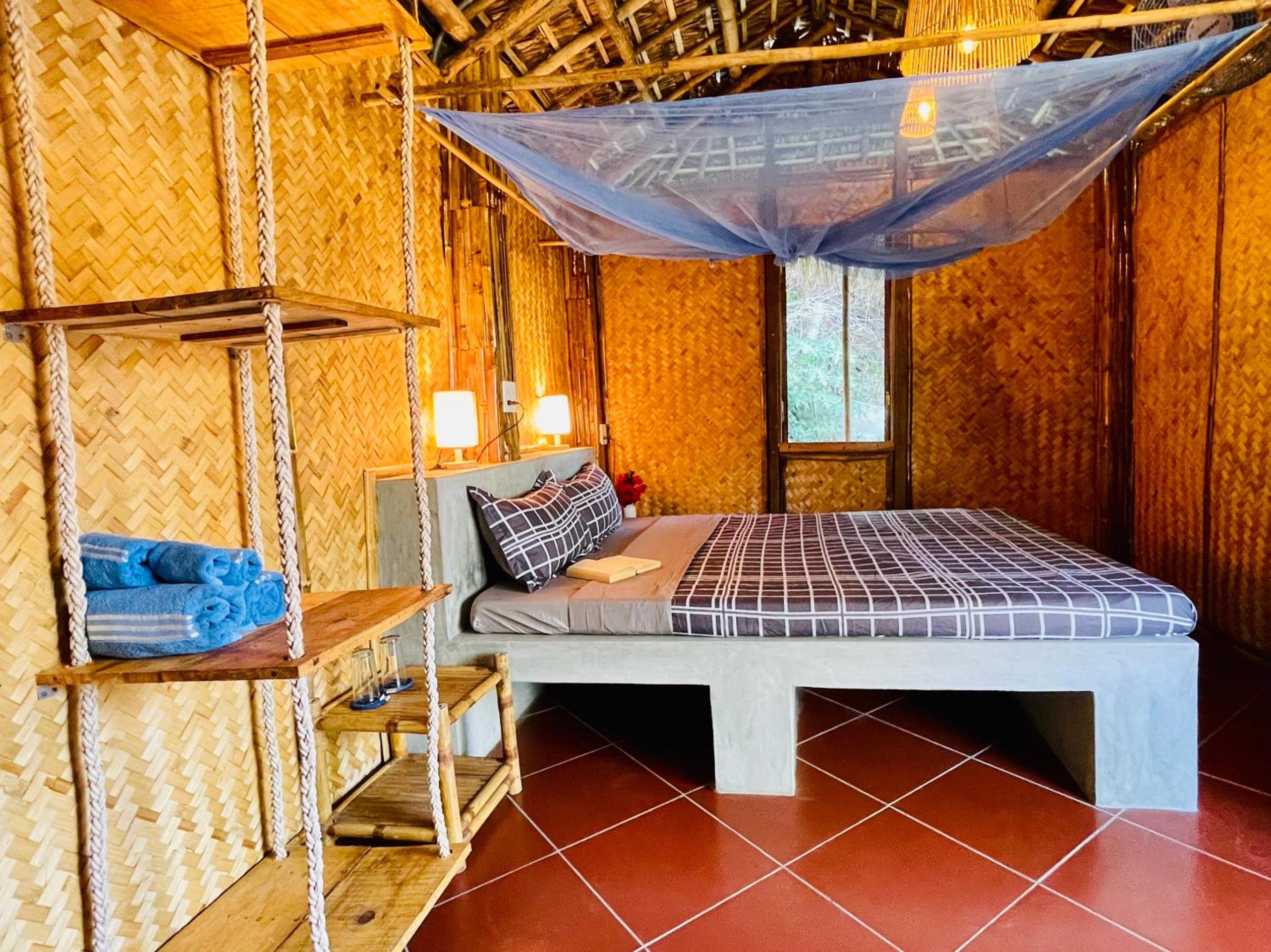 Bungalow with Garden View photo 1