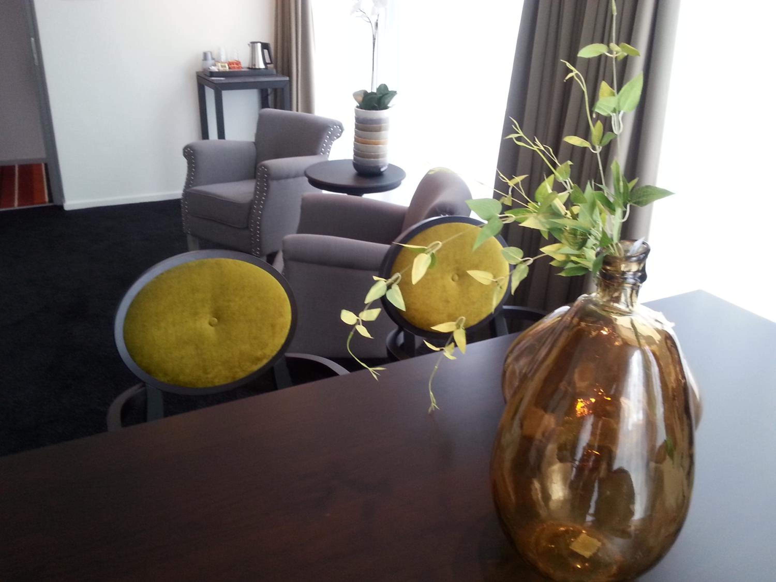Deluxe Suite photo 2