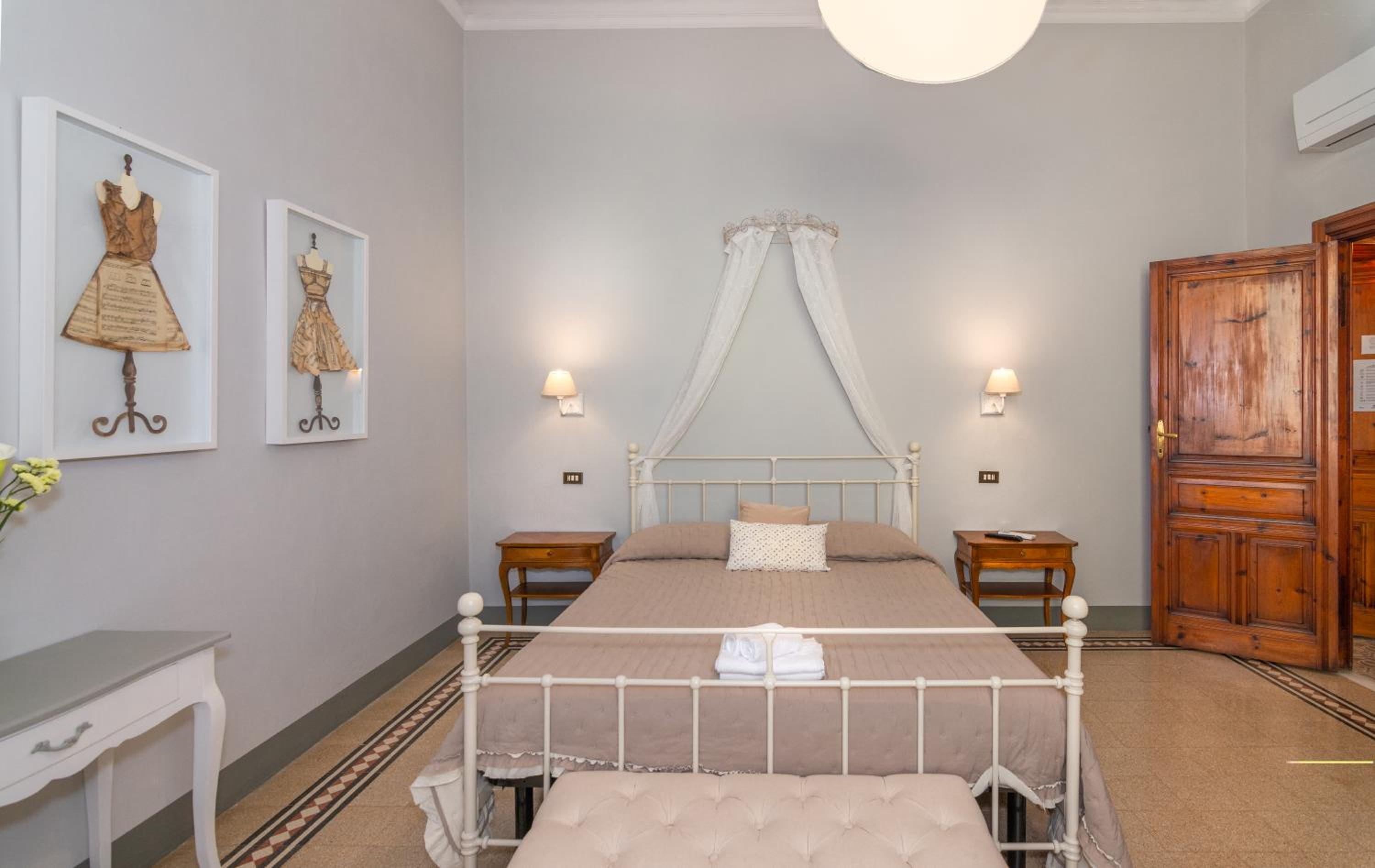 Family Suite - Photo 13