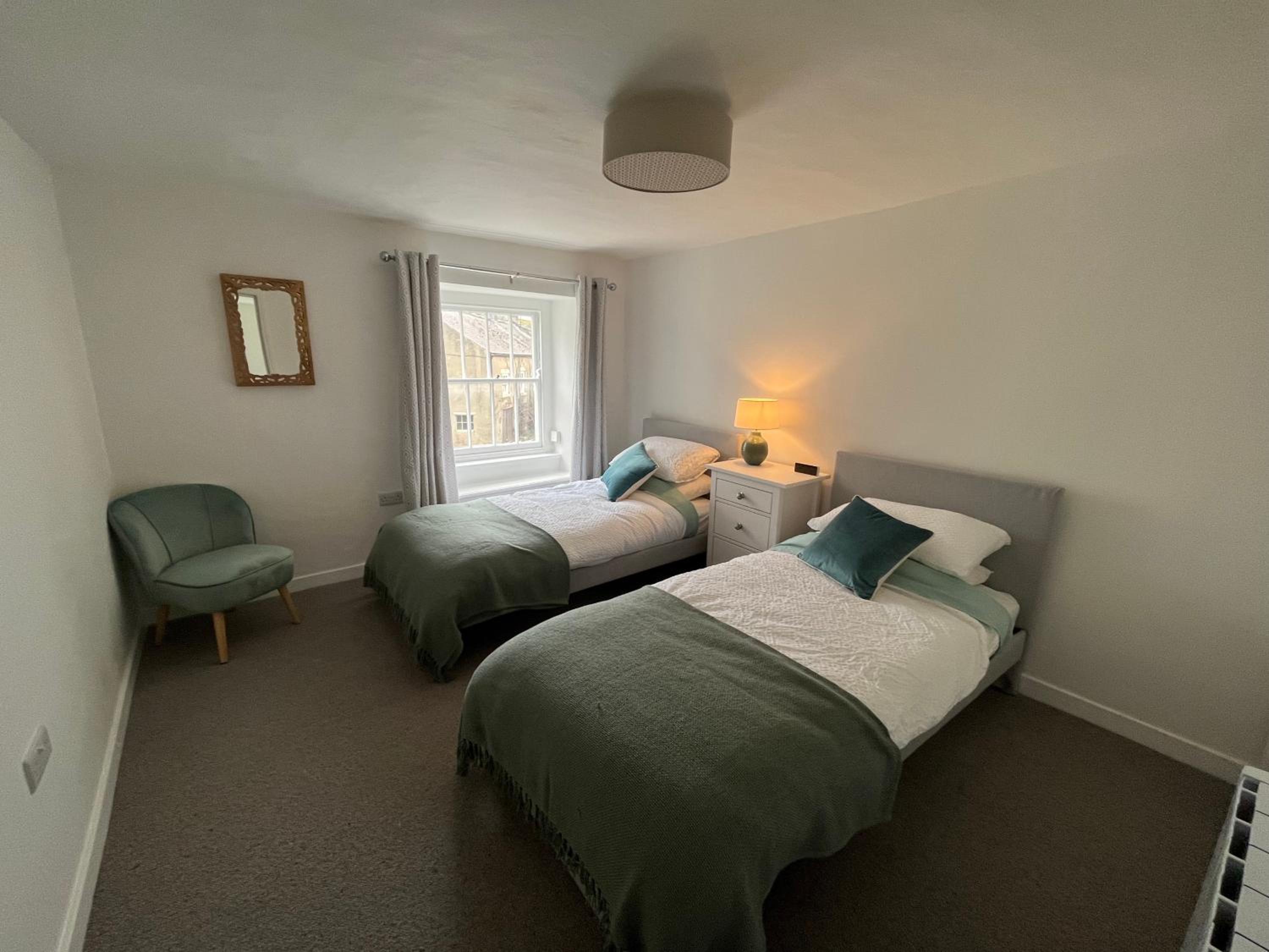 Three-Bedroom House photo 1