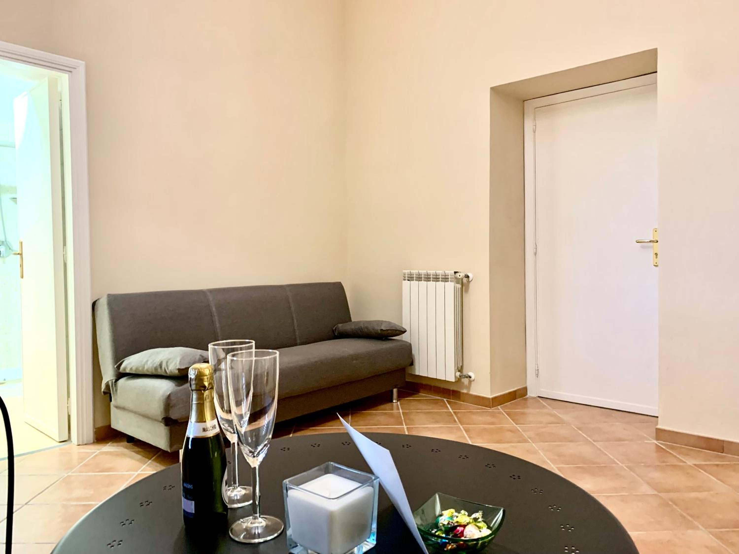Triple Room - Photo 22