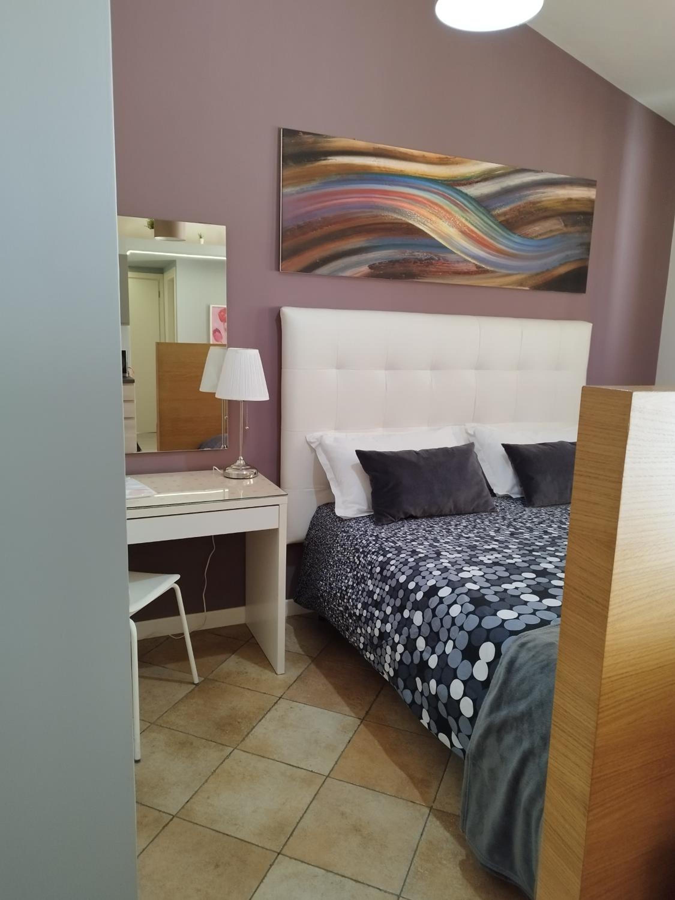 Studio Apartment - Photo 7