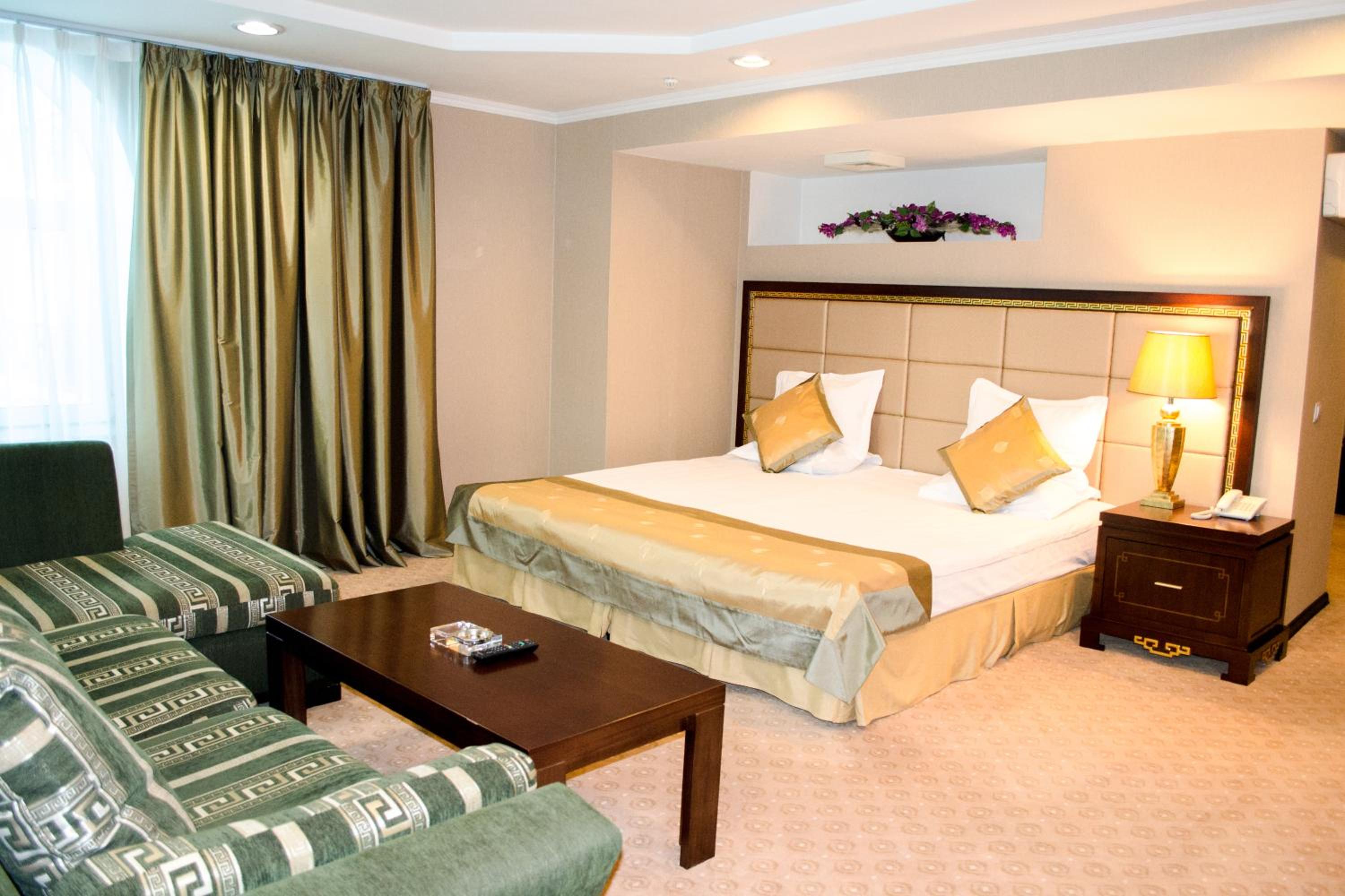 Deluxe Double Room photo 2