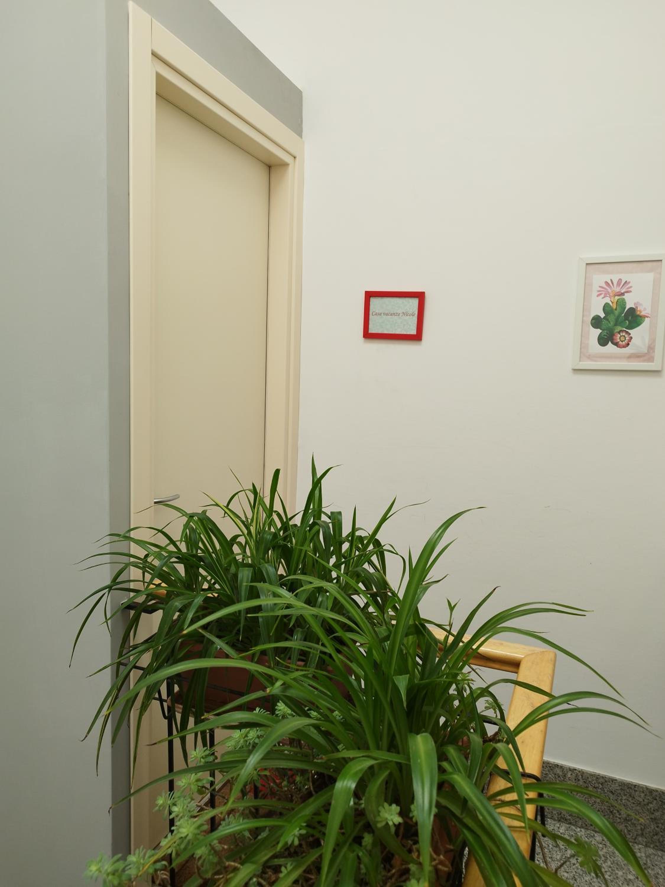 Studio Apartment - Photo 20